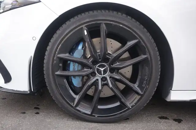 Mercedes-Benz A-Class view 5