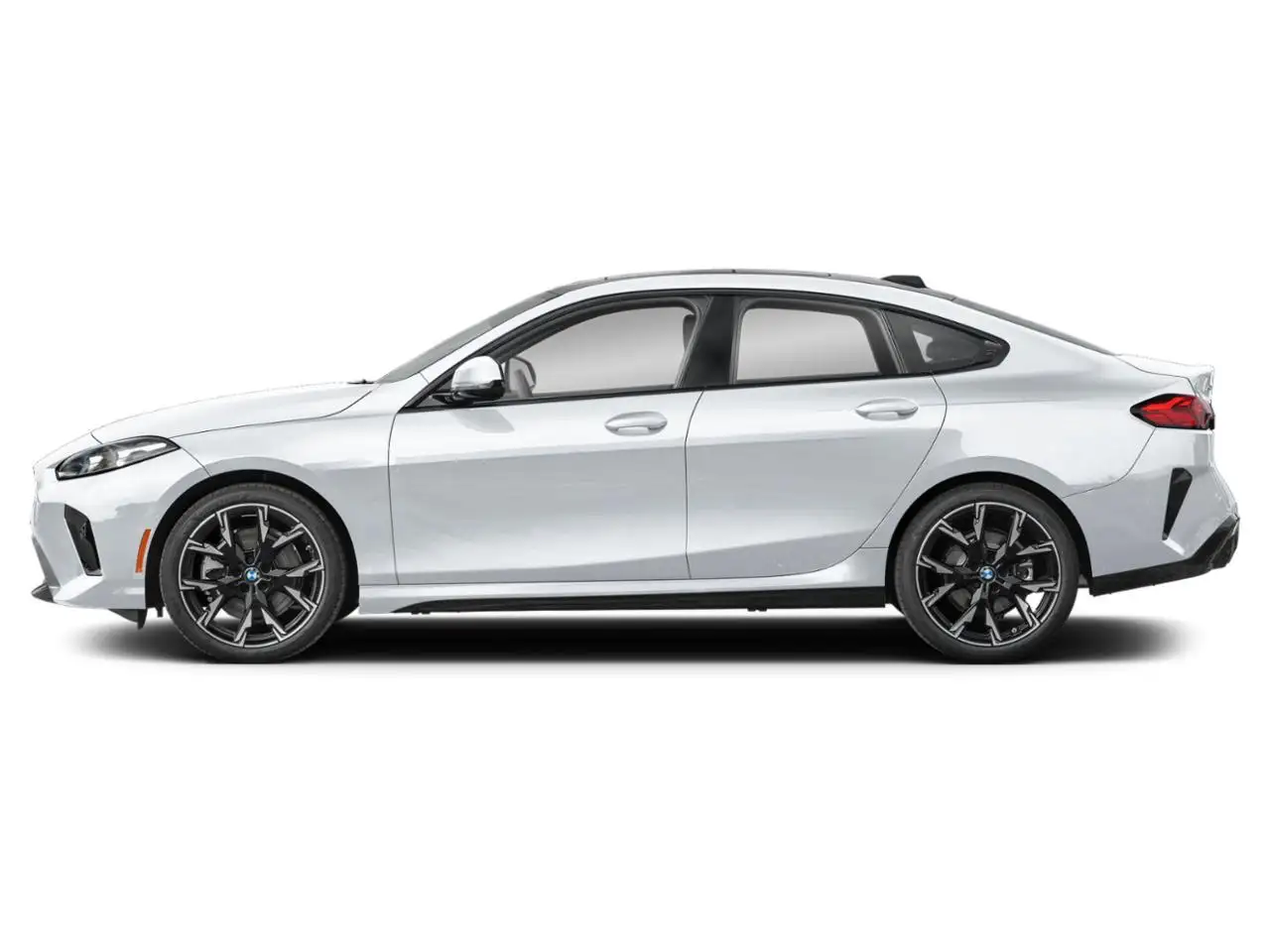 BMW 2 Series снимка BMW 2 Series