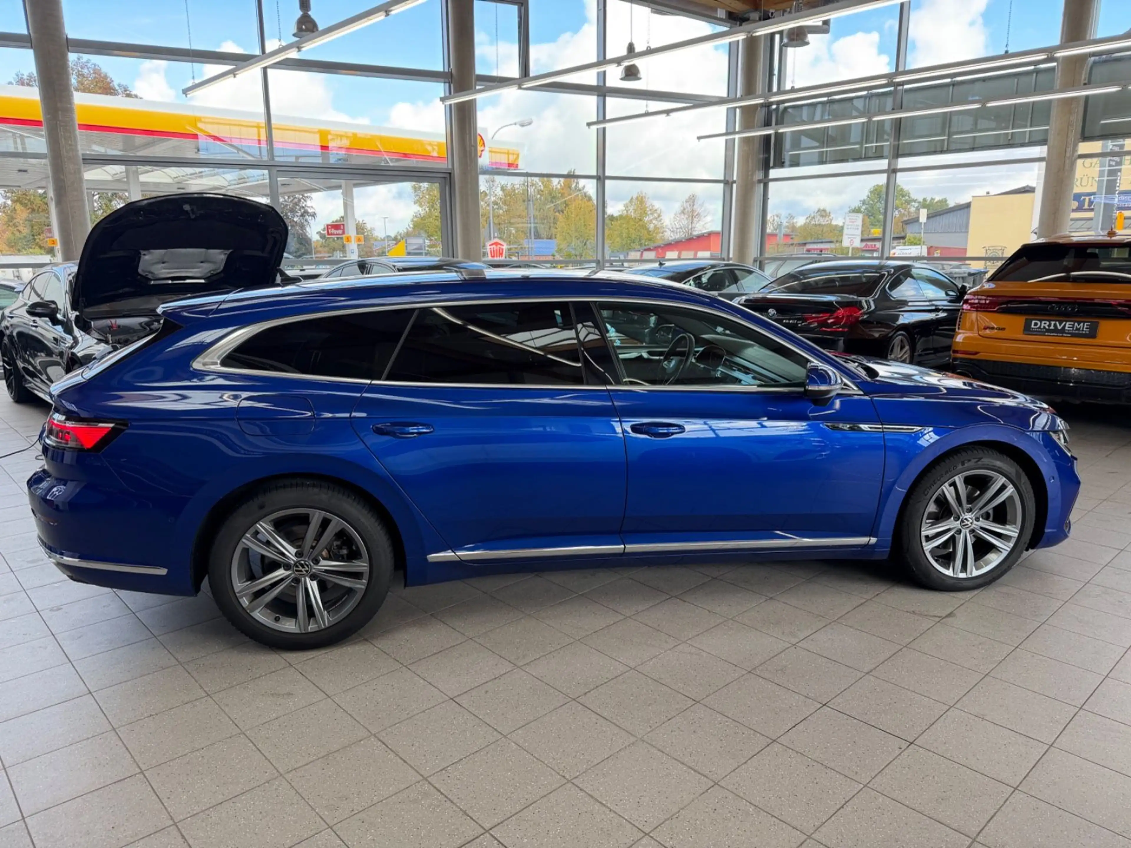 Volkswagen Arteon Shooting Brake R-Line 2.0TDI DSG ACC LED — photo 5