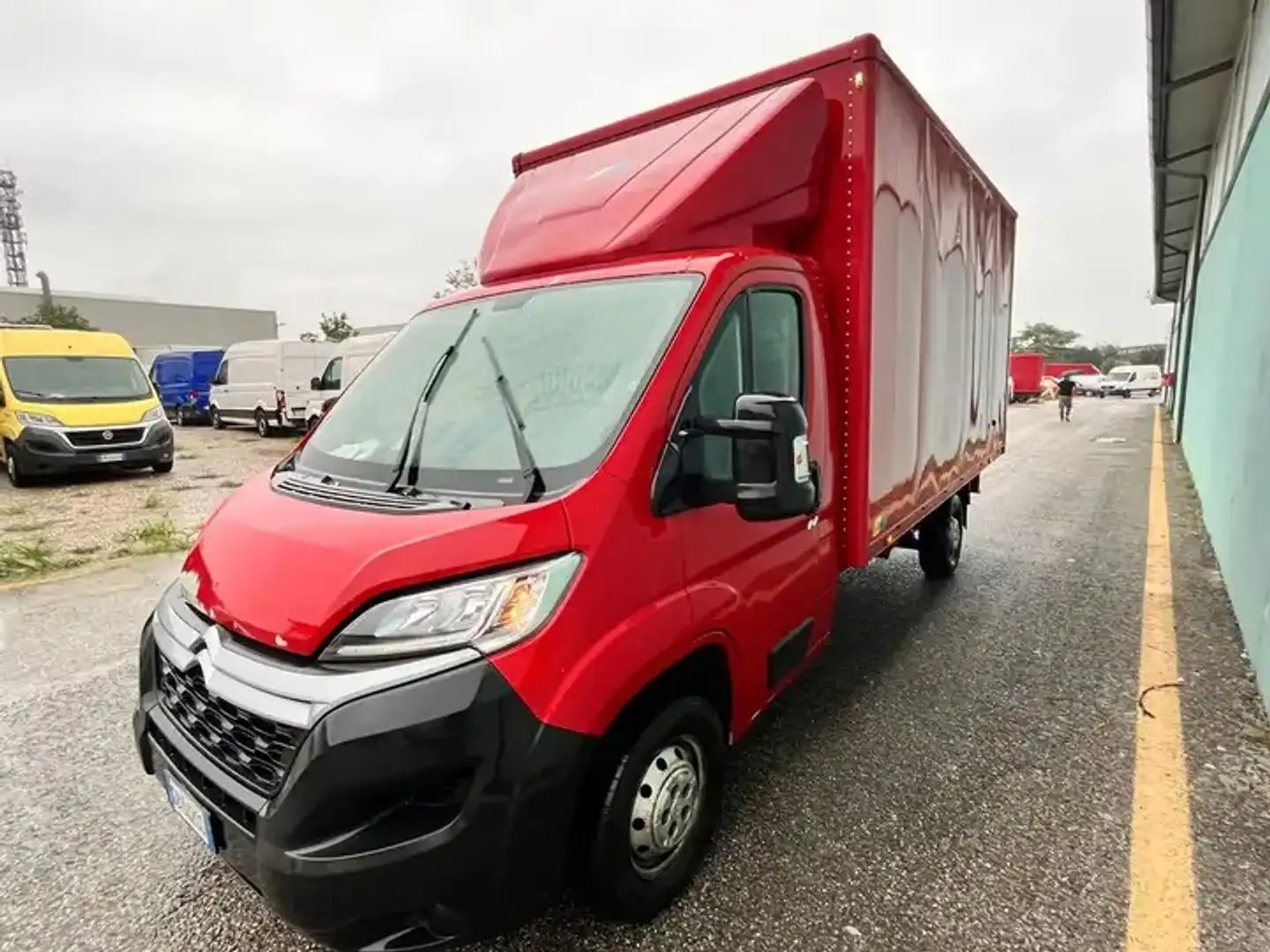 Citroen Jumper 35 BLUEHDI 165 PLM-SL 3P - TARGA GB042GC Rouge - 2