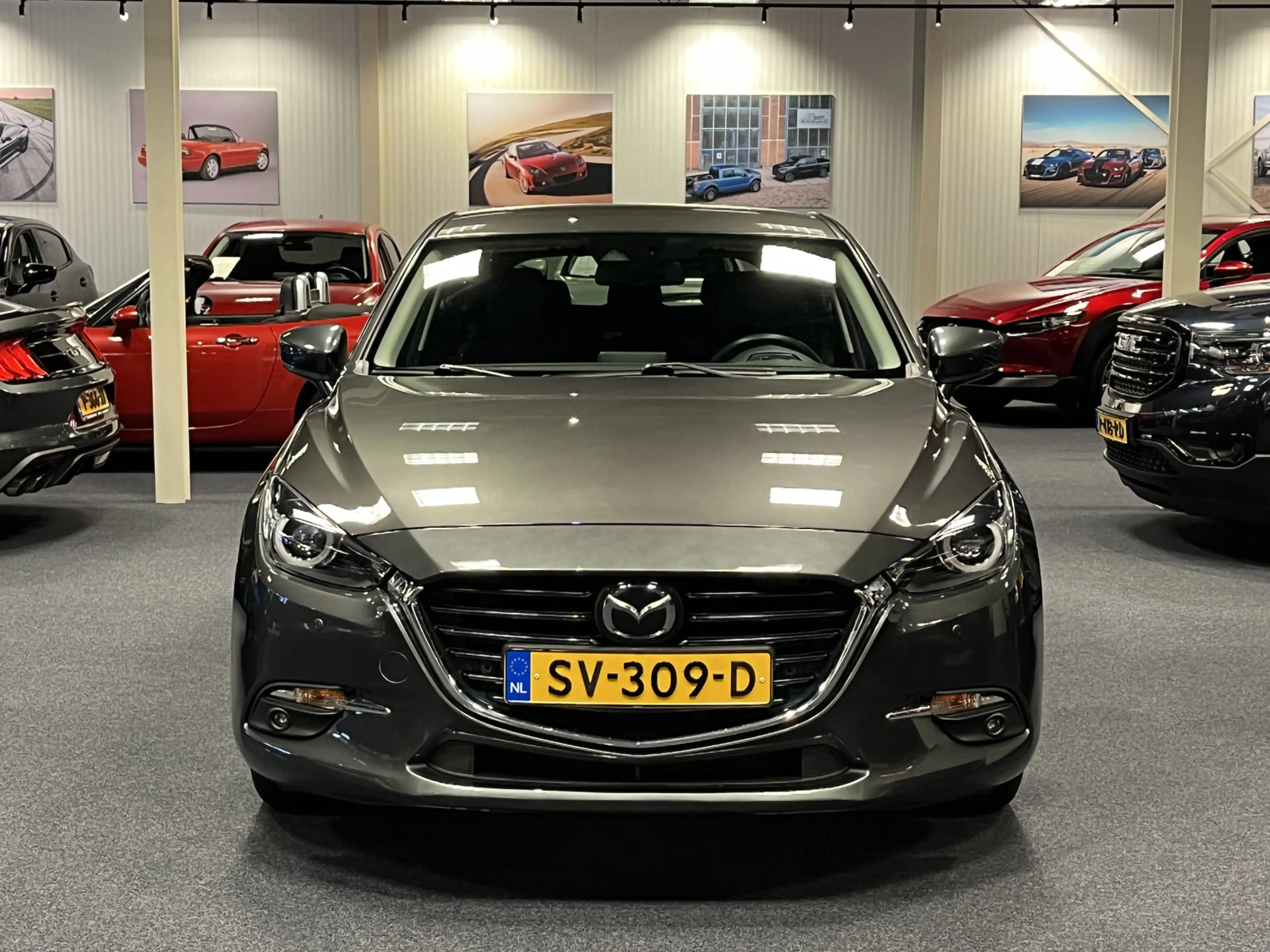 Mazda 3 2.0 SkyActiv-G GT-M 120PK Navi Leder Bose Cruise H — photo 6
