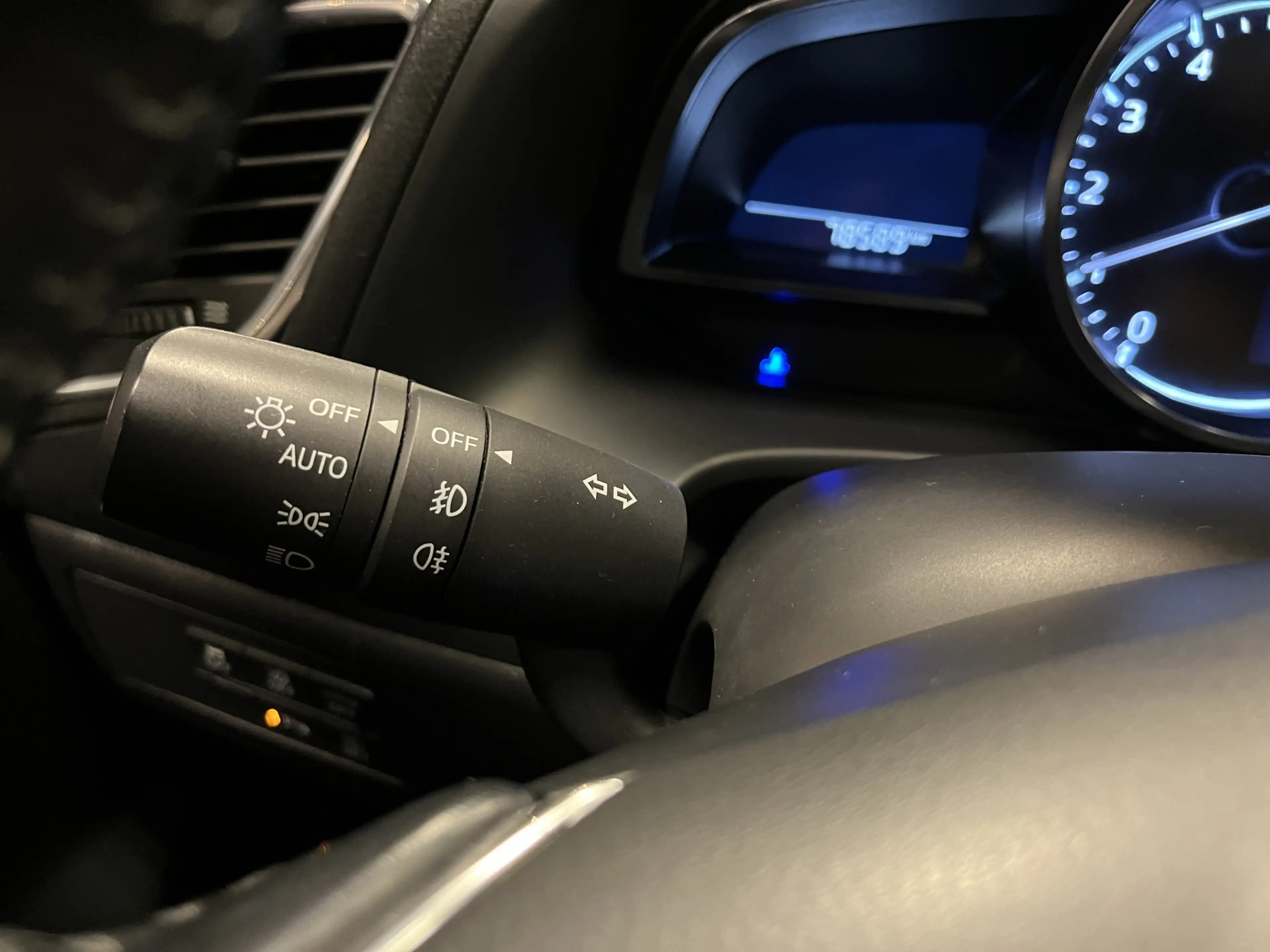 Mazda 3 2.0 SkyActiv-G GT-M 120PK Navi Leder Bose Cruise H — photo 27