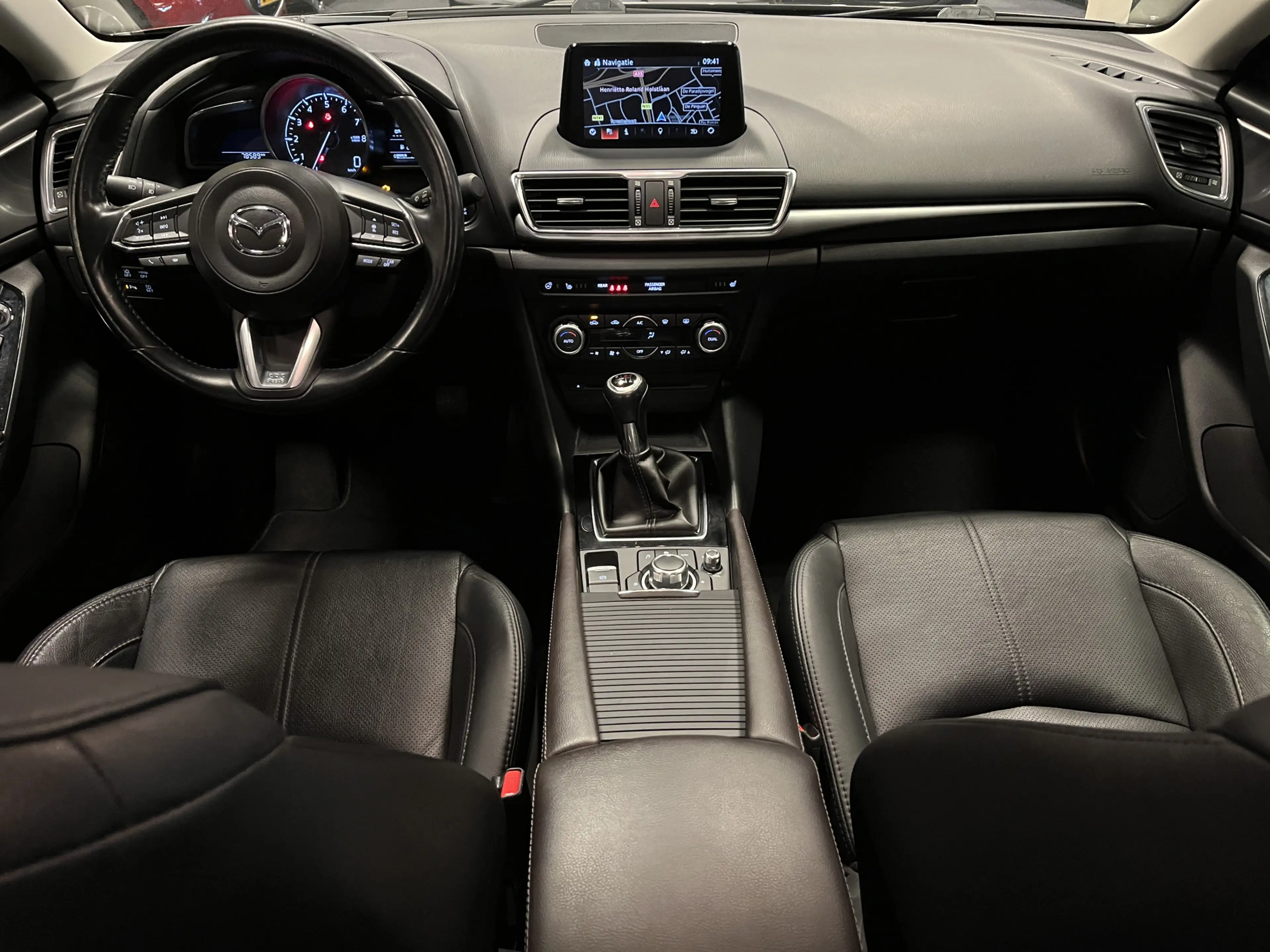 Mazda 3 2.0 SkyActiv-G GT-M 120PK Navi Leder Bose Cruise H — photo 13
