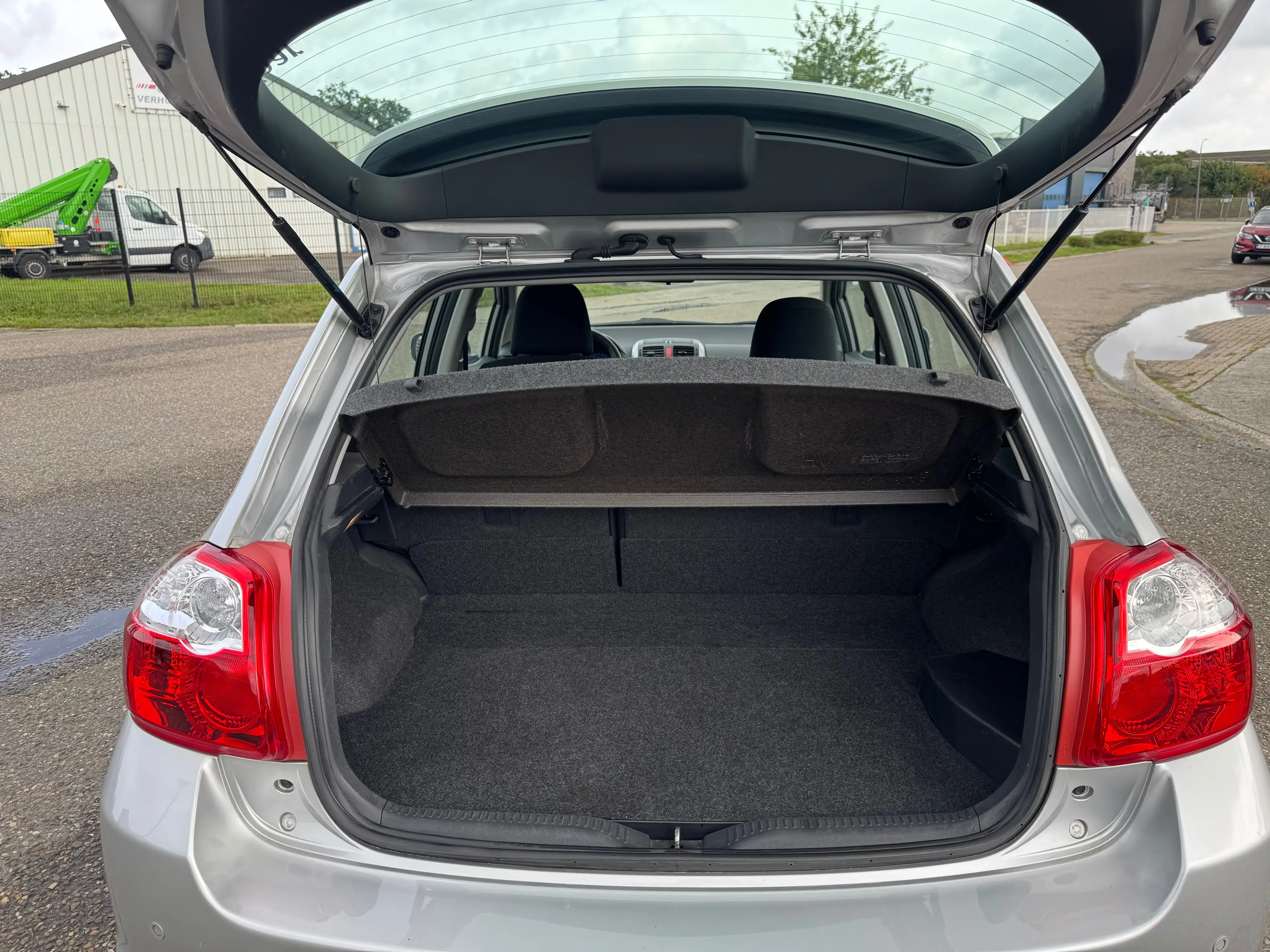 Toyota Auris Auris HEV 1.8i HSD Luna CVT — photo 13