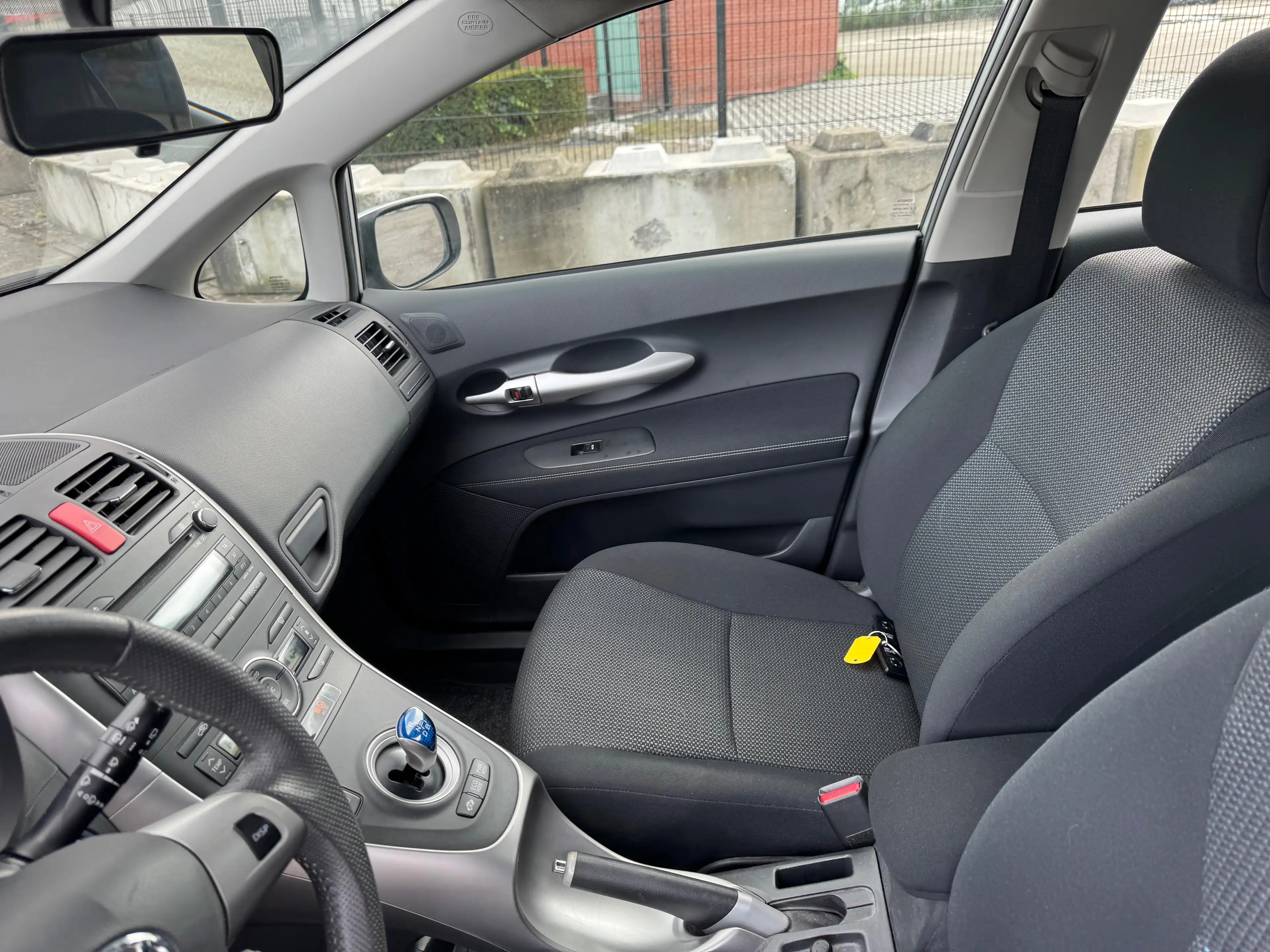Toyota Auris Auris HEV 1.8i HSD Luna CVT — photo 10
