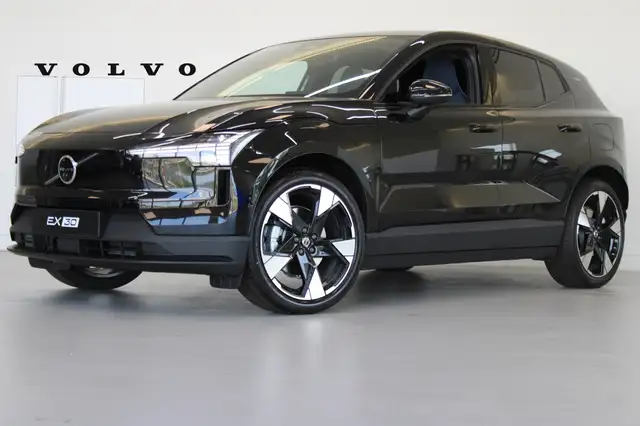Volvo EX30 Extended Range 272PK Europa Plus 69kWh Elek Stoele