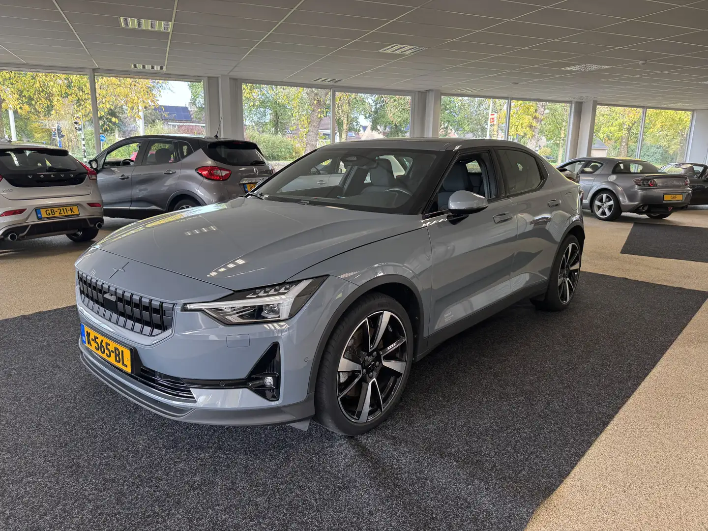 Polestar 2 Long Range Dual Motor Launch Edition 78kWh Grijs - 1