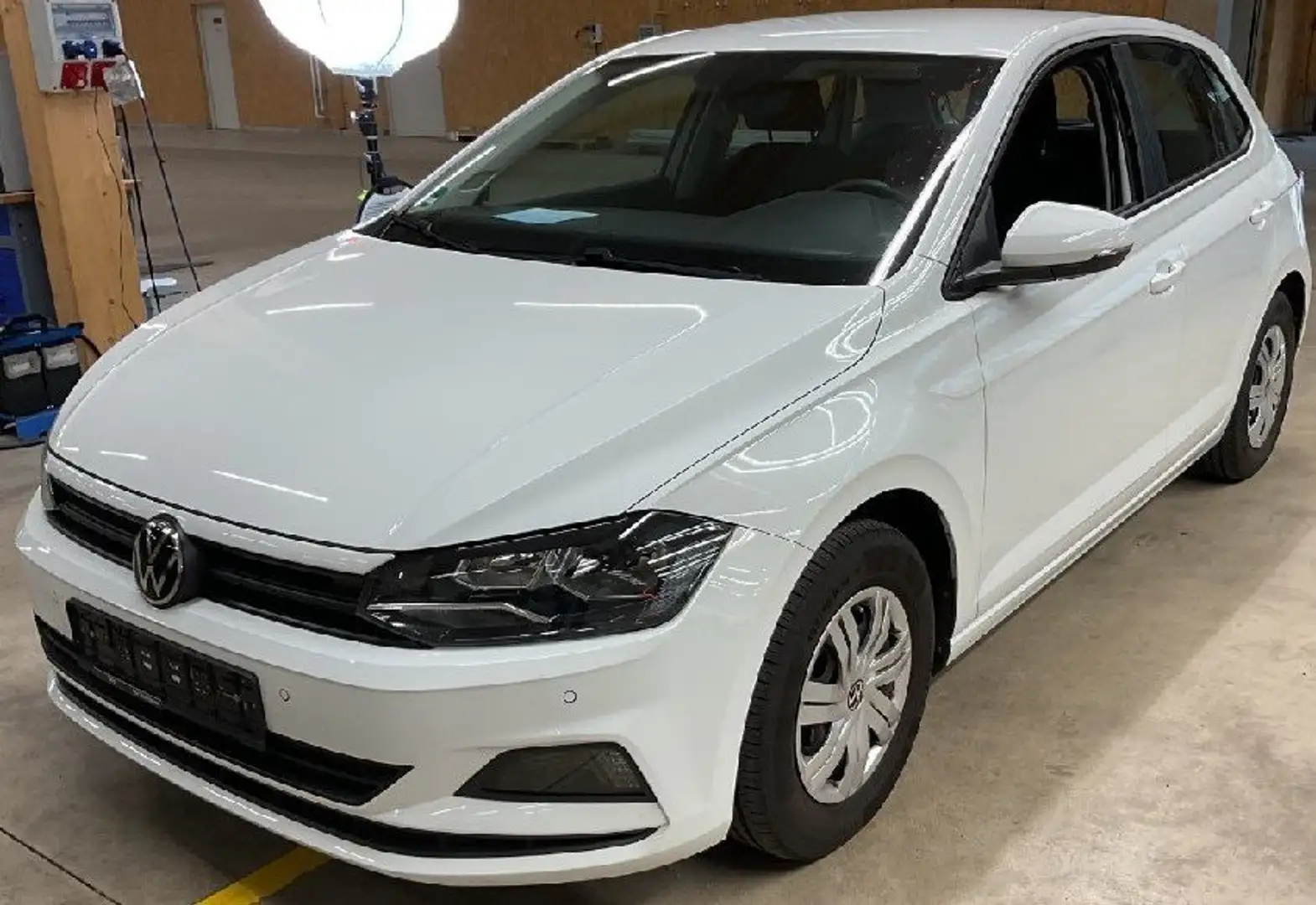 Volkswagen Polo 1.0 St&St+NAVI+KLIMA+PDC+SHZ+5 TÜRE+TÜV:NEU Blanc - 1