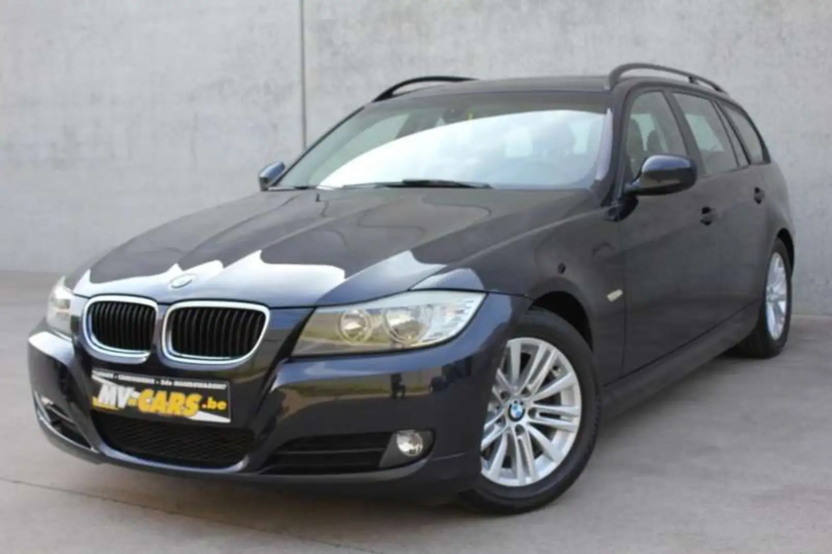 BMW 320 BMW 320i Touring/Pano/Multistuur/cruise control Bleu - 2