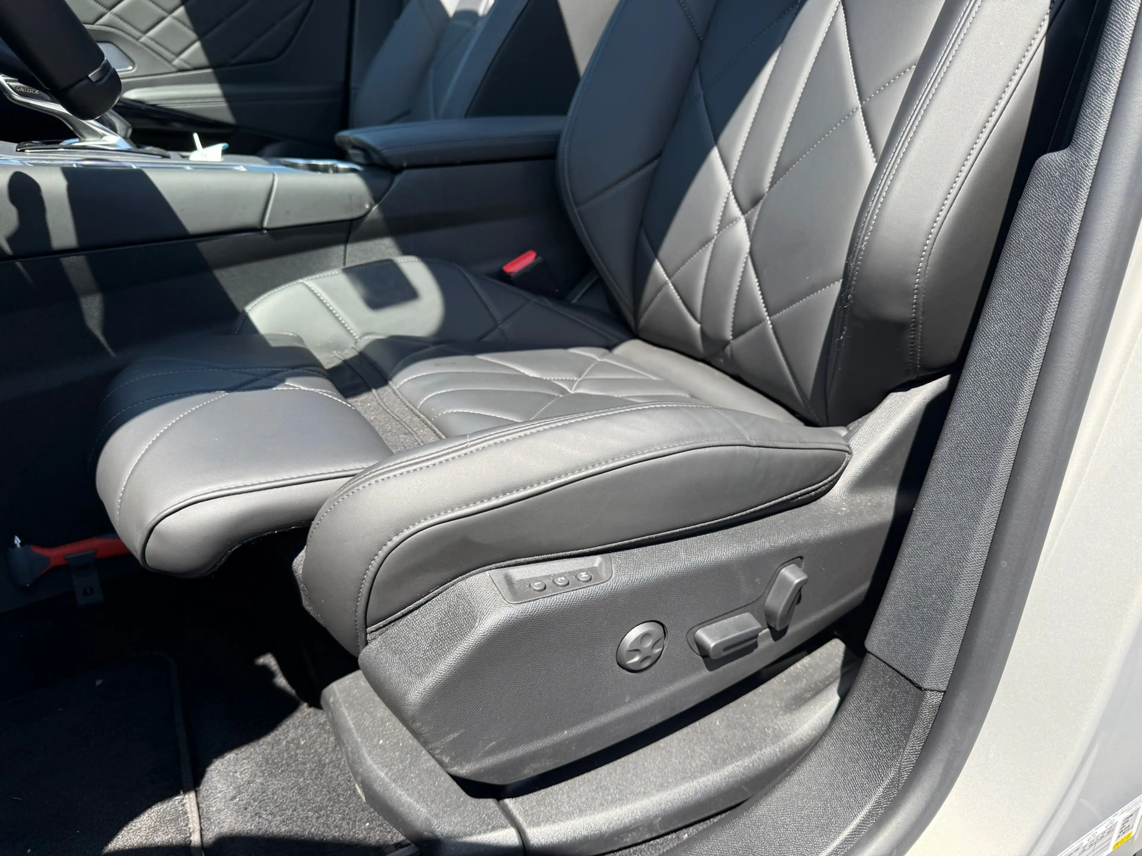 DS Automobiles DS 7 1.6 PHEV 300 4x4 PALLAS HIFI FOCAL SCHUIFDAK PACK — photo 5