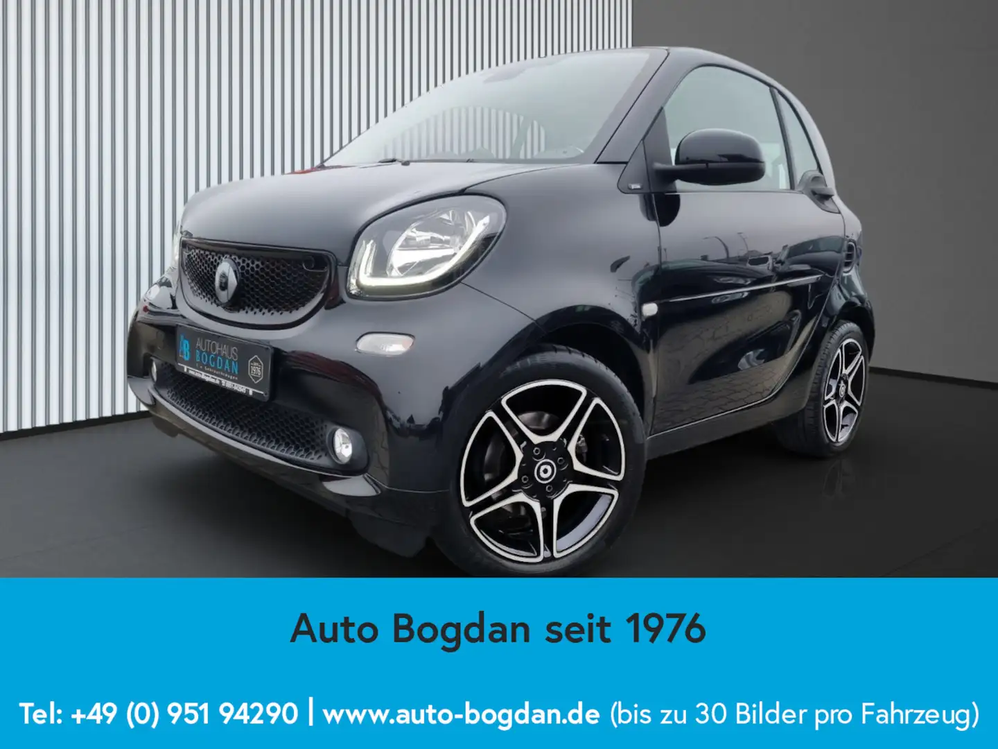 smart forTwo prime Leder*Tempomat*Panorama*SHZ Schwarz - 2