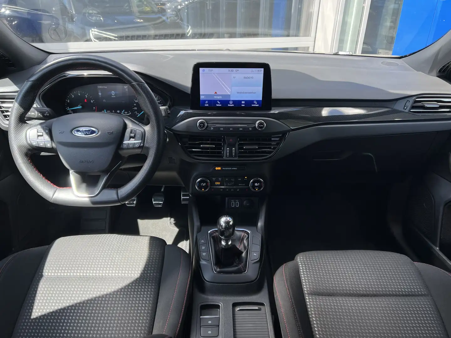 Ford Focus Wagon 1.0 Hybrid ST Line Business | Winterpack | A Schwarz - 2