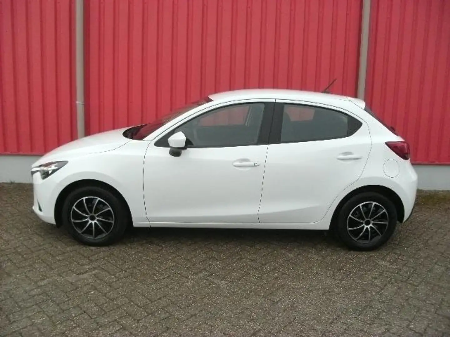 Mazda 2 1.5 Skyactiv-G S Blanc - 2