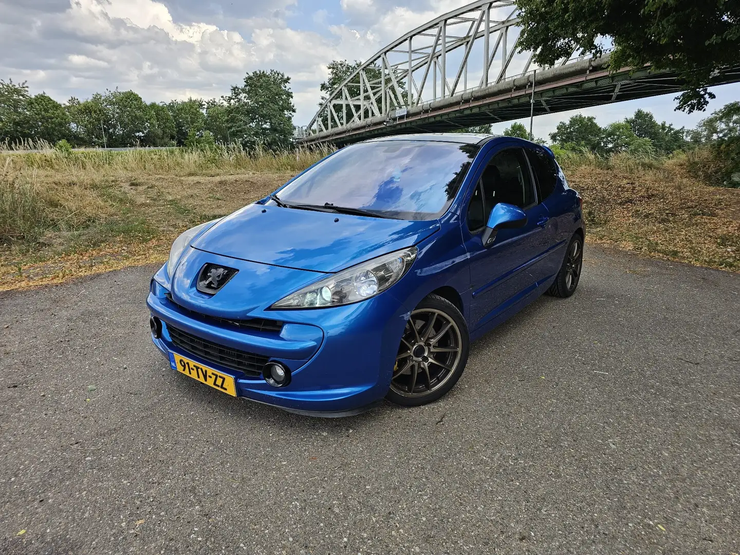 Peugeot 207 1.6 16v T Féline Blauw - 1