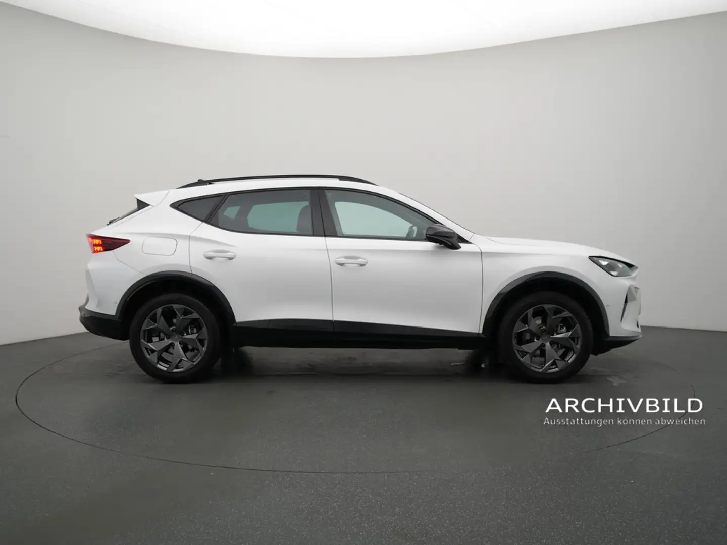 CUPRA Formentor DSG NAVI VIRT ACC KAM 360° LEDER SH Weiß - 2