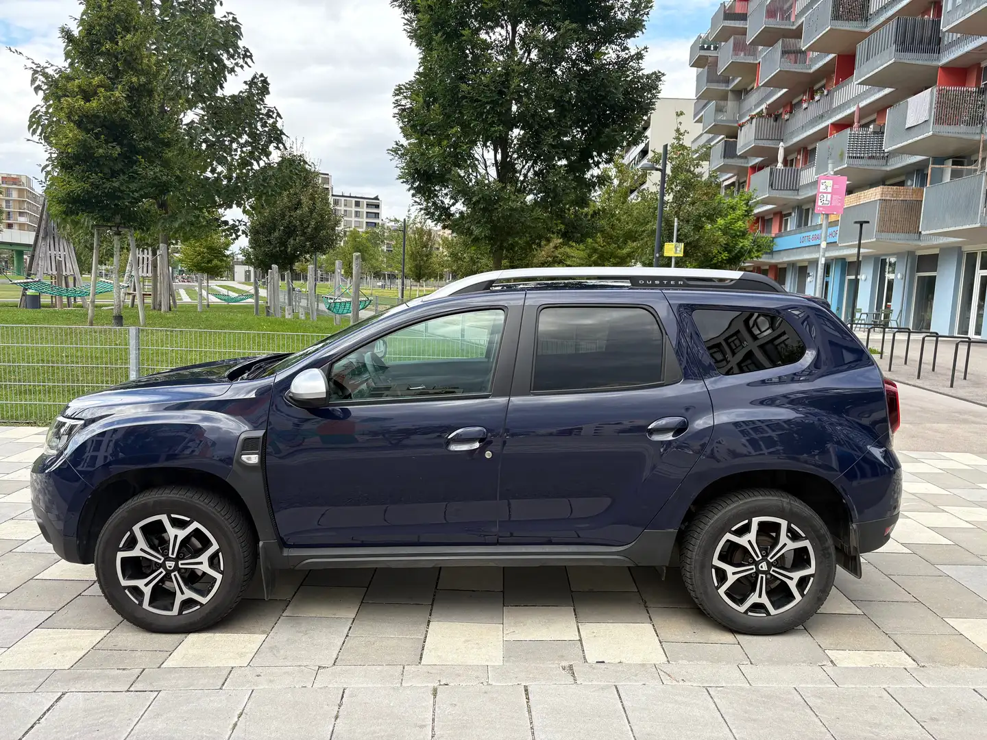 Dacia Duster Duster SCe 115 S Blau - 1