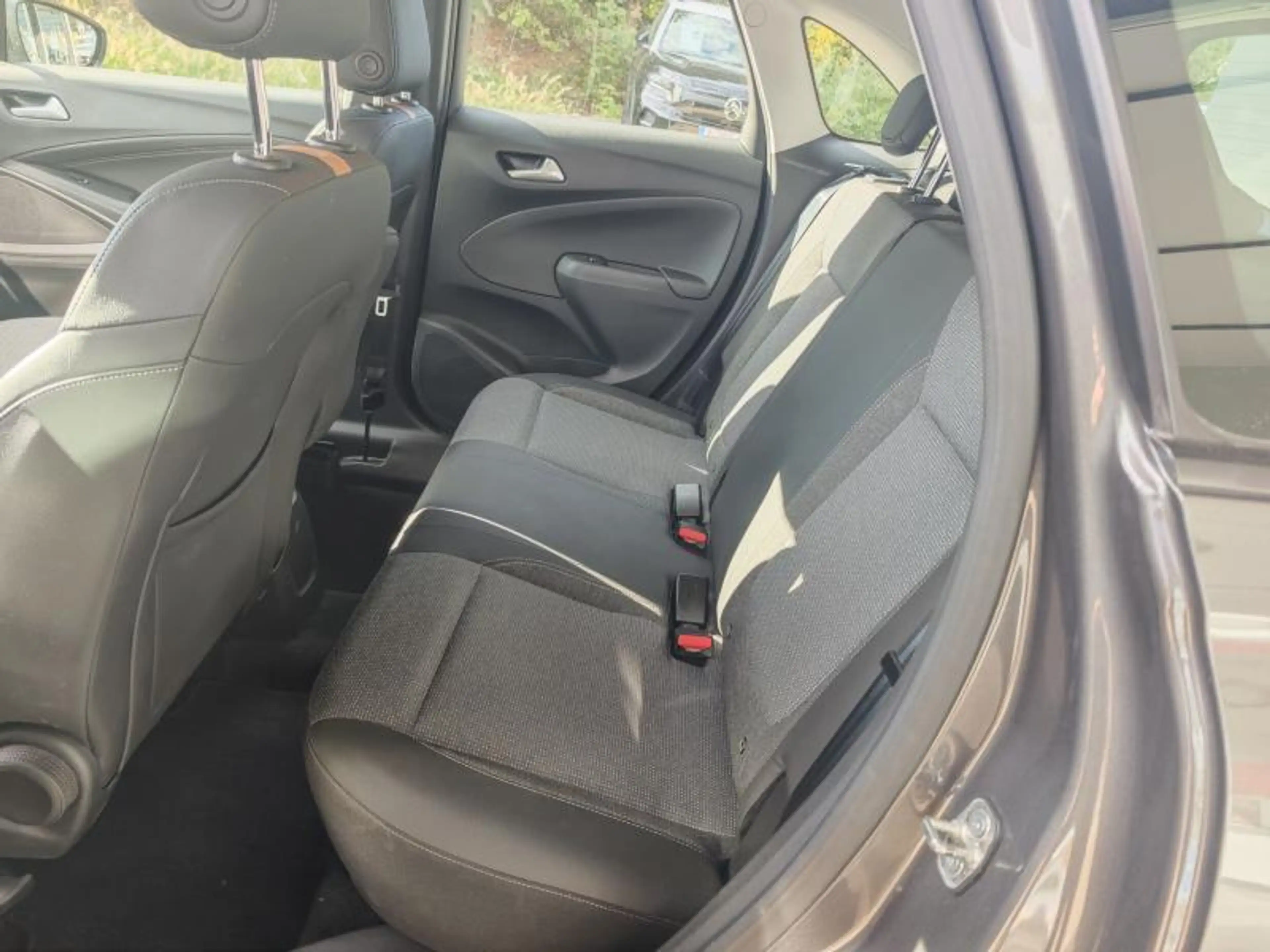 Opel Crossland ELEGANCE ES 130 AUTO — photo 12