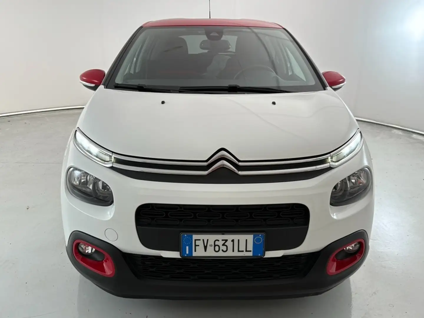 Citroen C3 1.2 PureTech Shine Bianco - 2