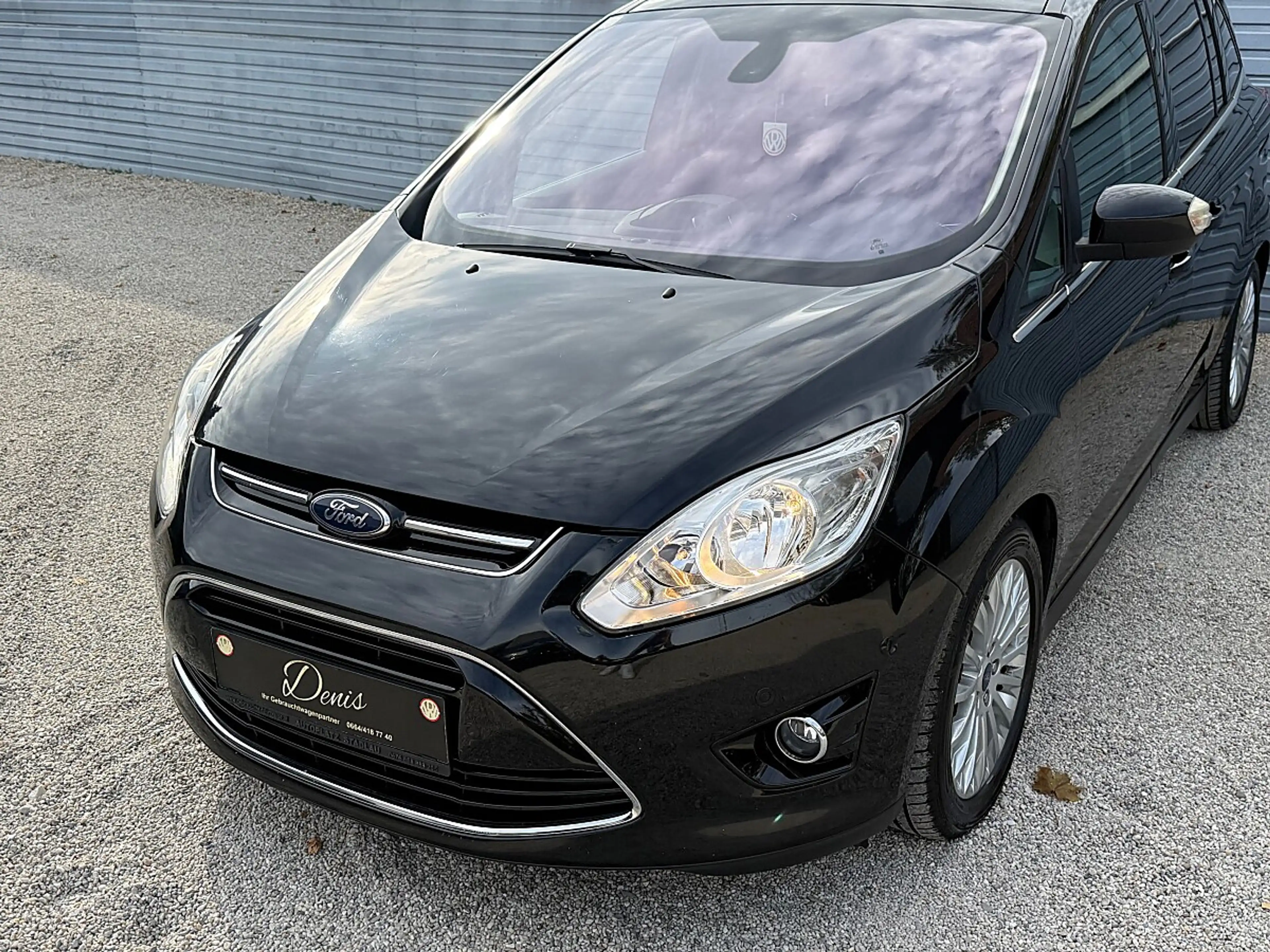 Ford Grand C-Max Grand C-MAX Titanium 1,6 TDCi DPF — photo 12