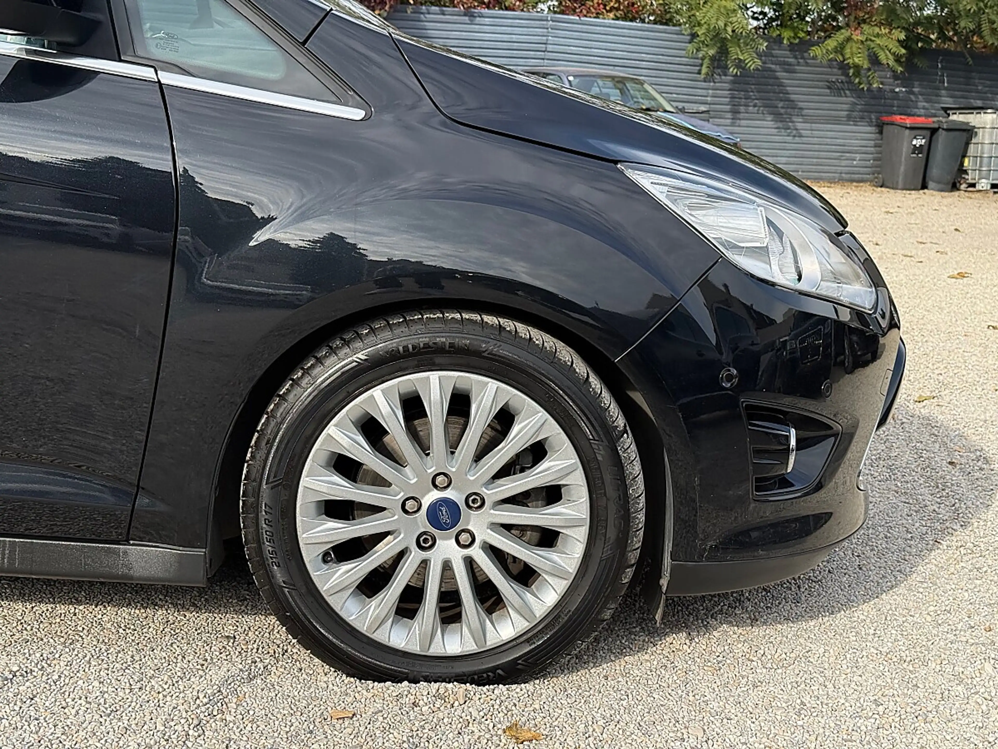 Ford Grand C-Max Grand C-MAX Titanium 1,6 TDCi DPF — photo 8