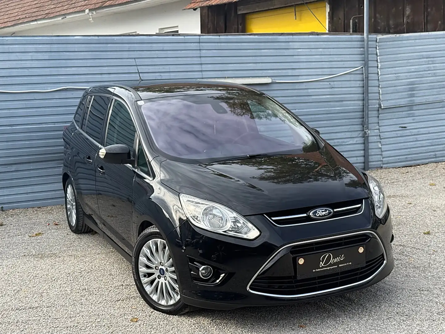 Ford Grand C-Max Grand C-MAX Titanium 1,6 TDCi DPF Schwarz - 1