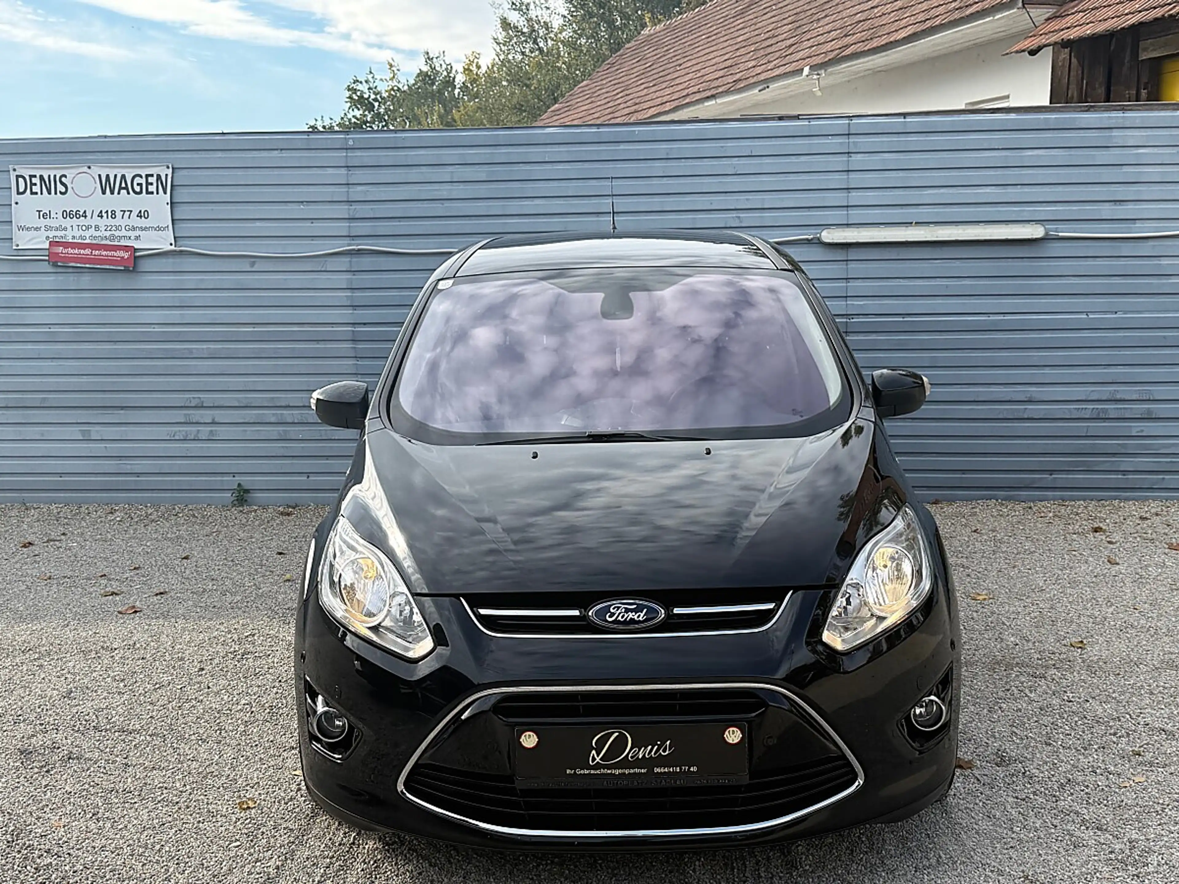 Ford Grand C-Max Grand C-MAX Titanium 1,6 TDCi DPF — photo 2