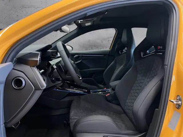 Audi RS3 view 8