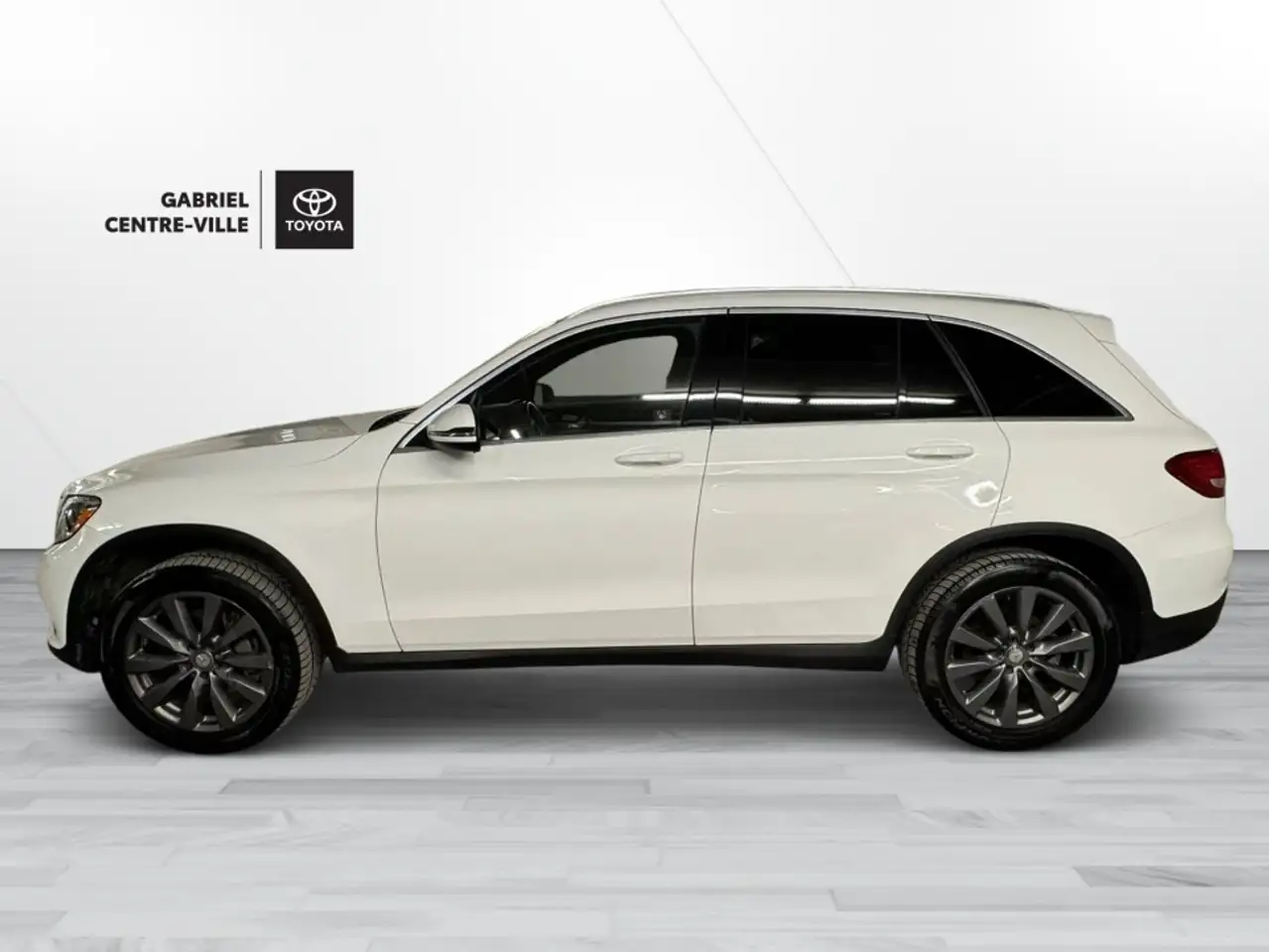 Mercedes-Benz GLC снимка Mercedes-Benz GLC