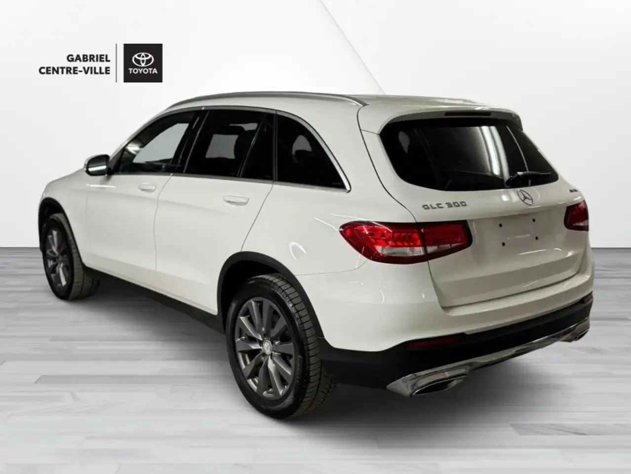 Mercedes-Benz GLC снимка Mercedes-Benz GLC