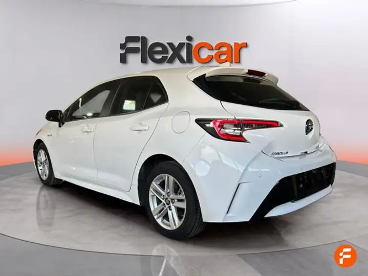 Toyota Auris 2020, foto 3