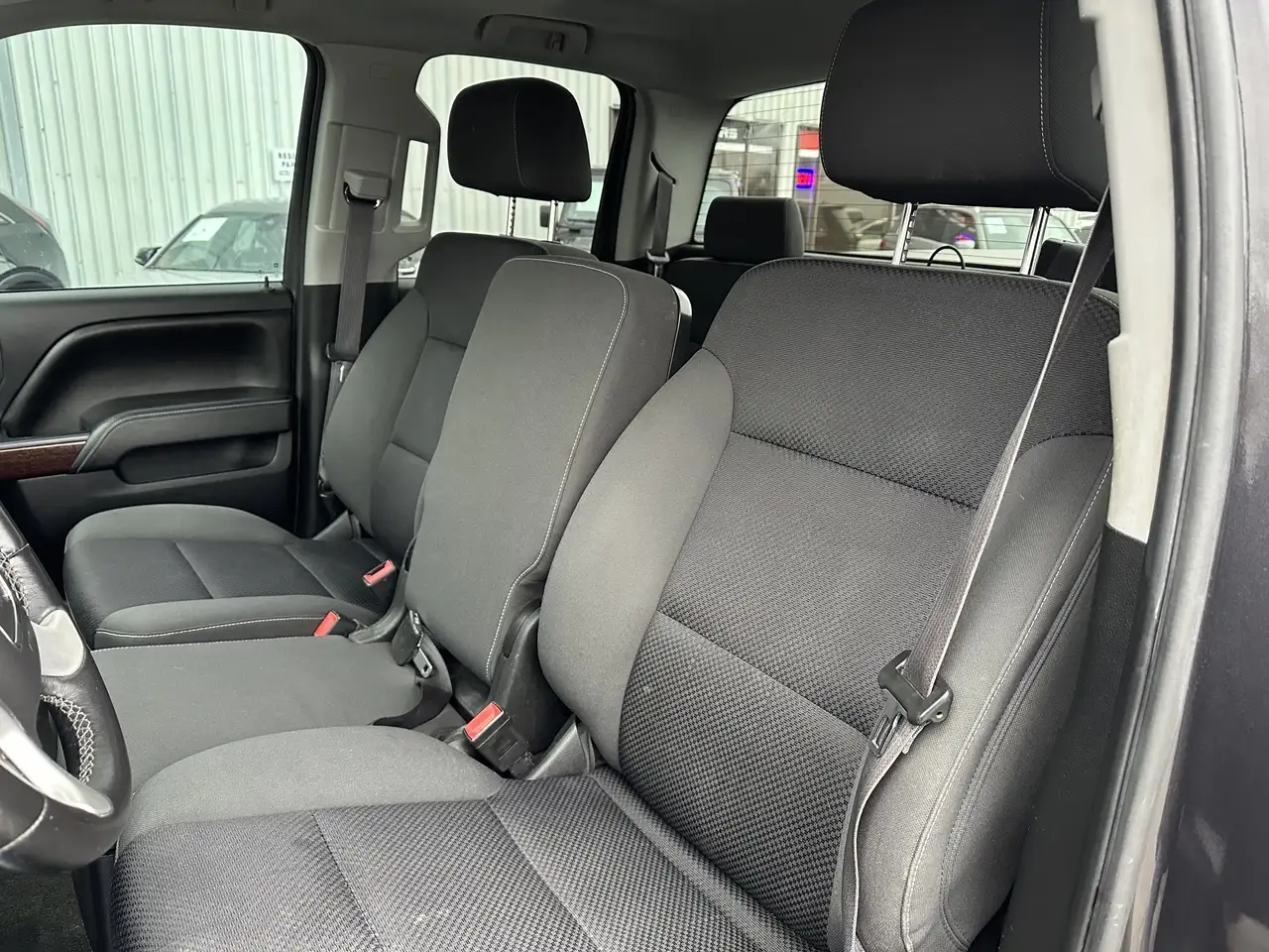 GMC Sierra 1500 снимка GMC Sierra 1500