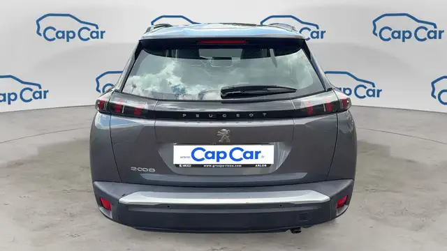 Peugeot 2008 view 3