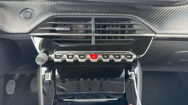 Peugeot 2008 view 13