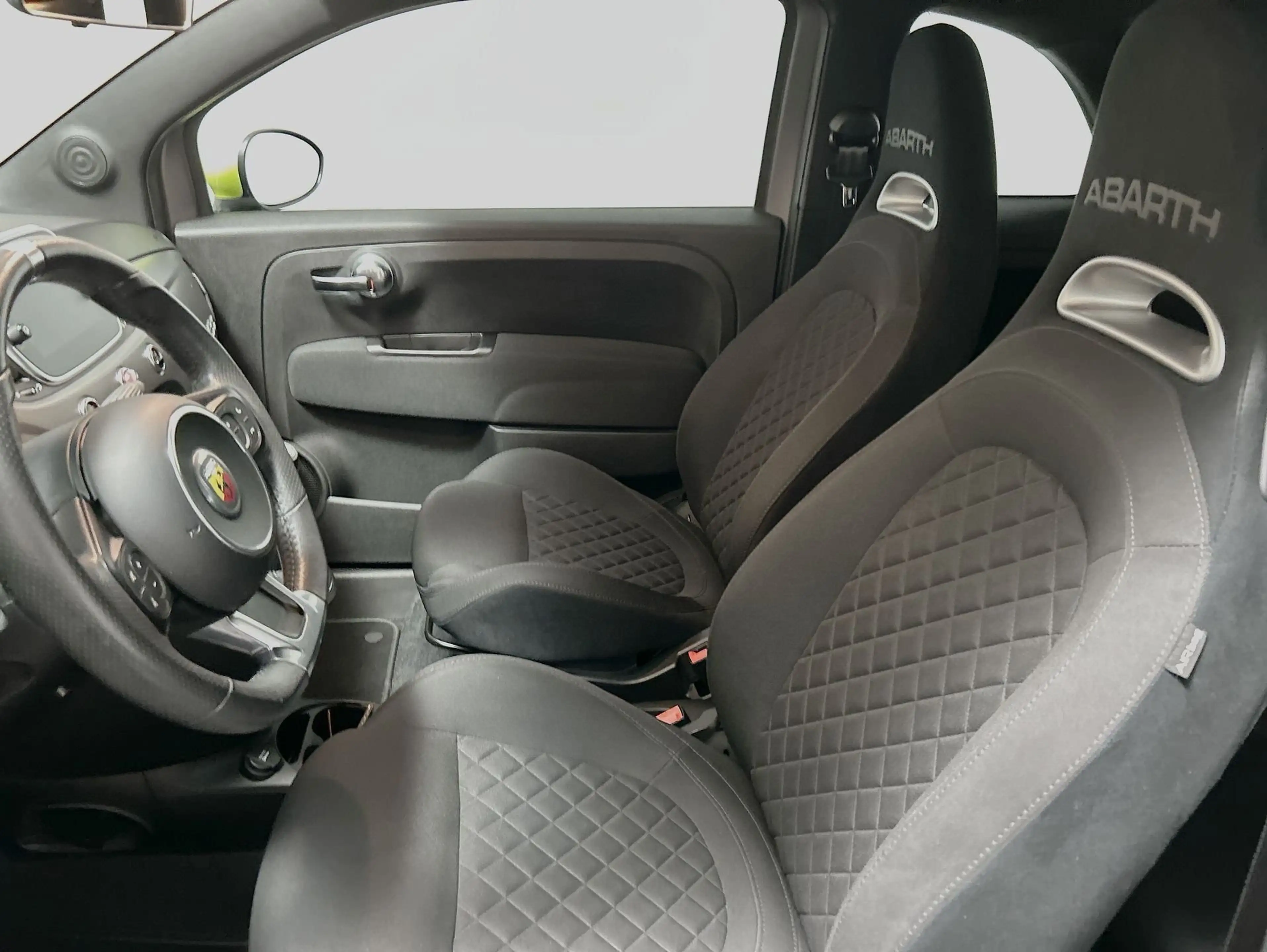 Abarth 595 Pista 595C Pista — photo 11