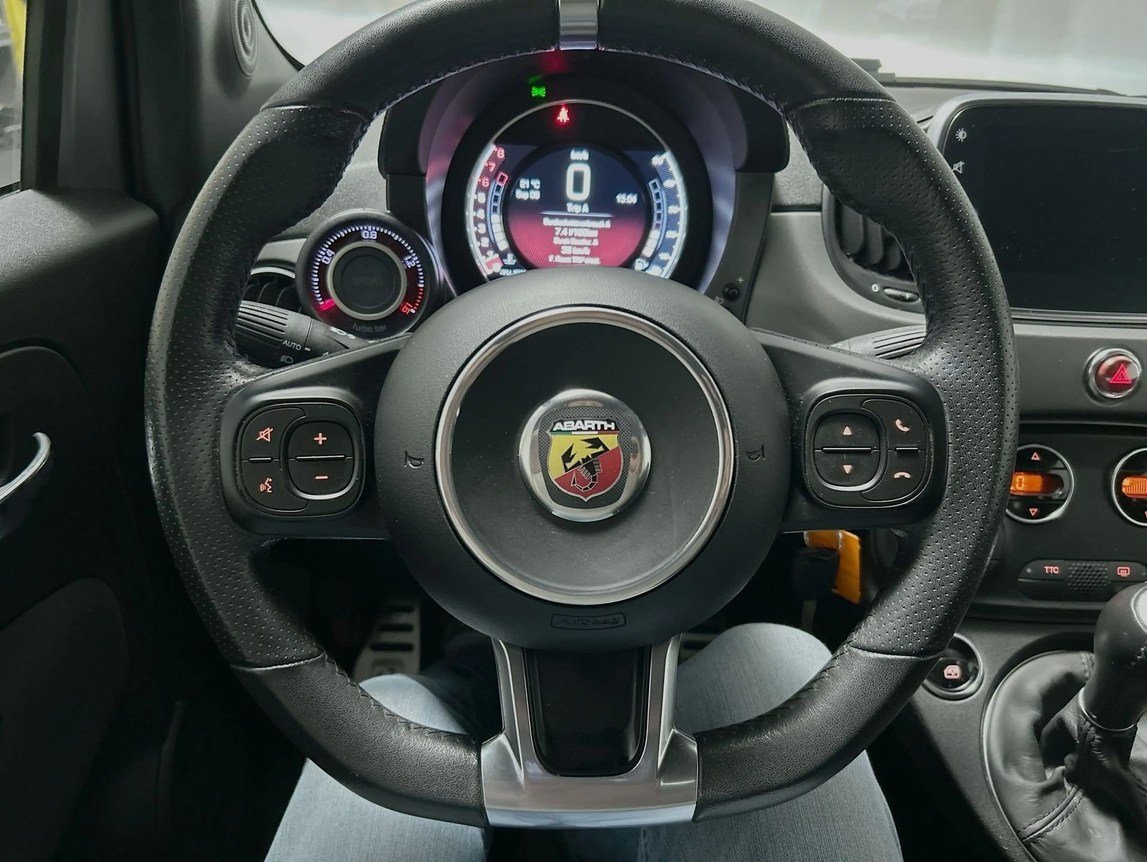 Abarth 595 Pista 595C Pista — photo 9