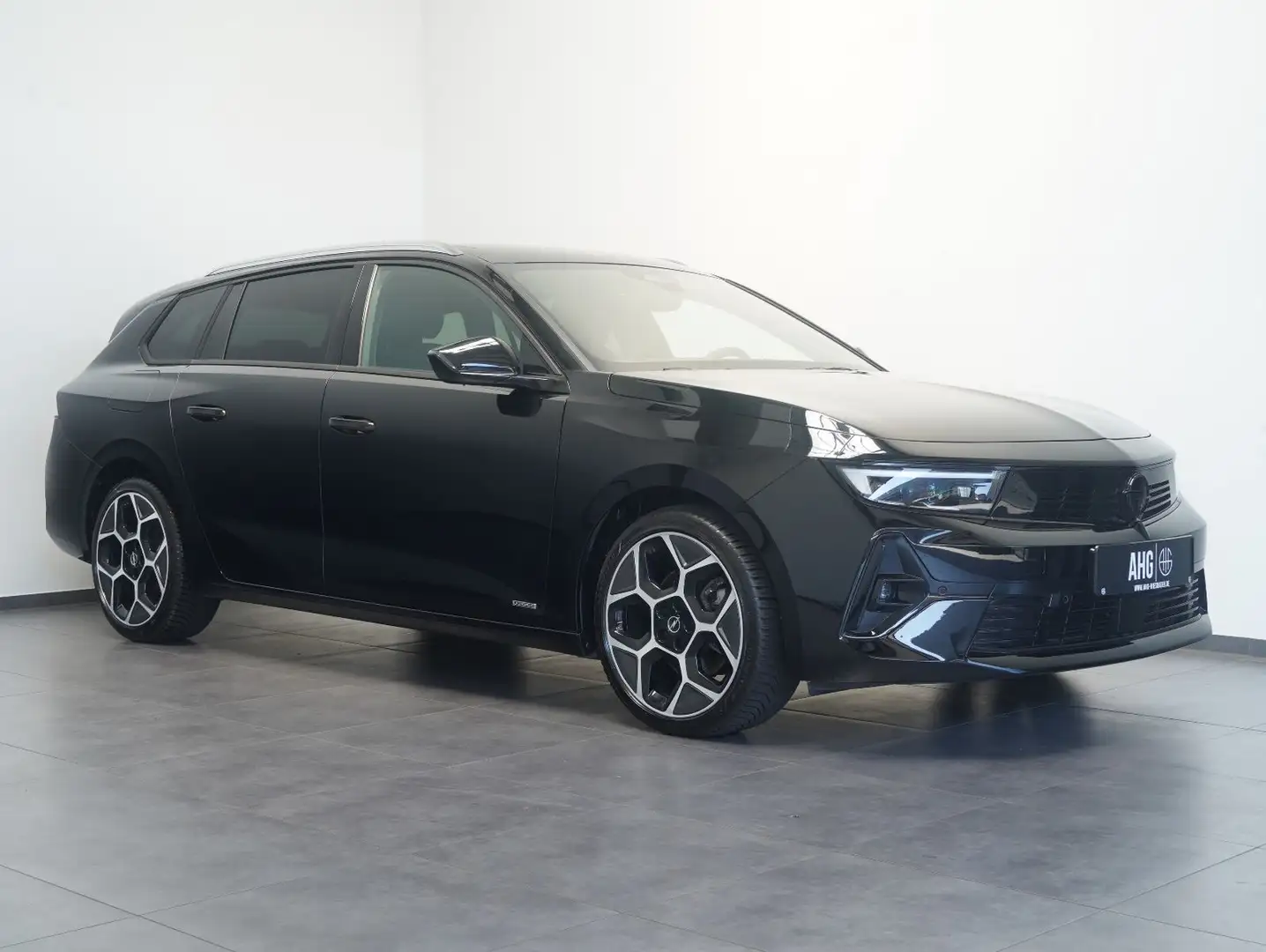 Opel Astra L Sports Tourer 1.5 D GS Line PANO Schwarz - 2