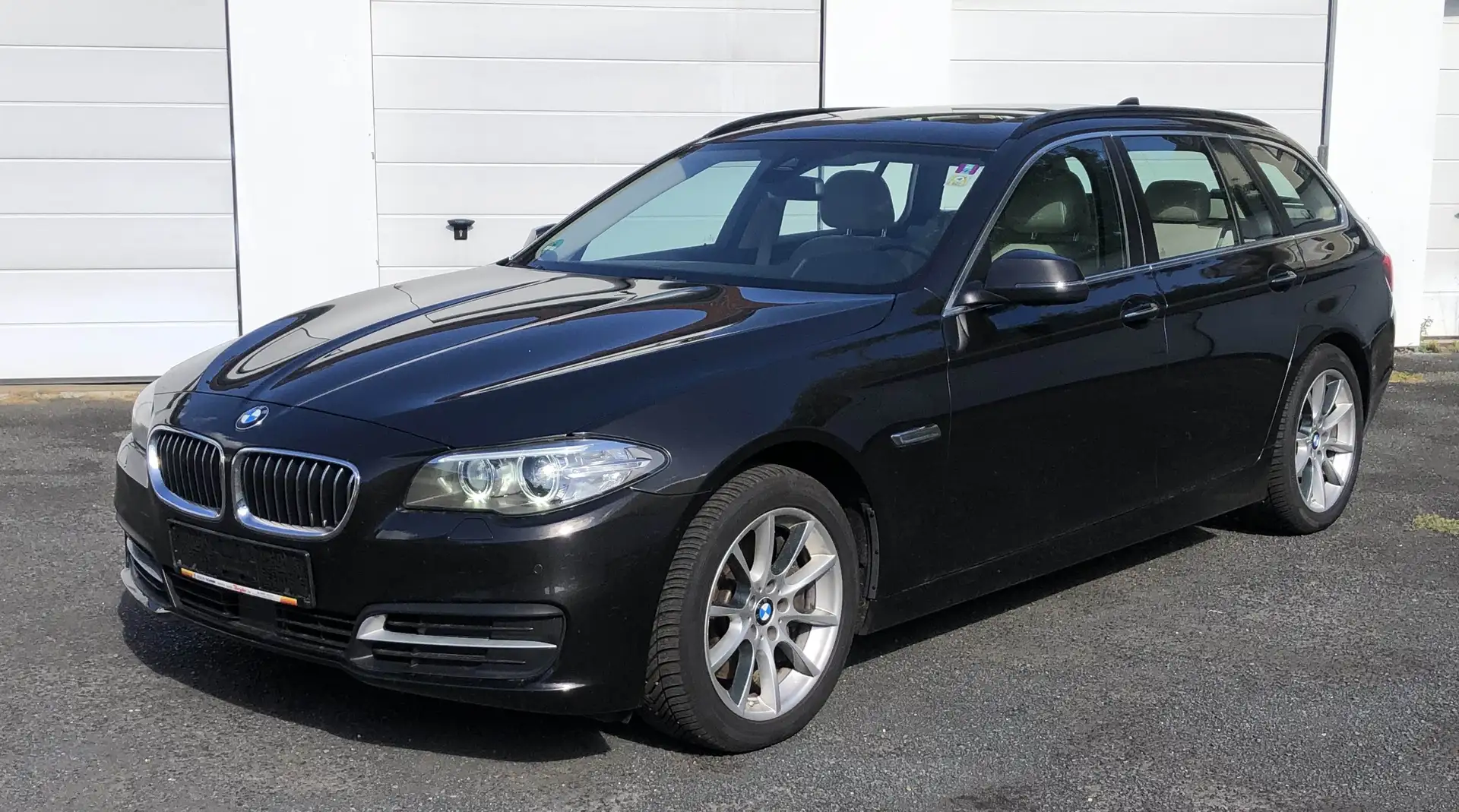 BMW 525 525 d xDrive Braun - 2