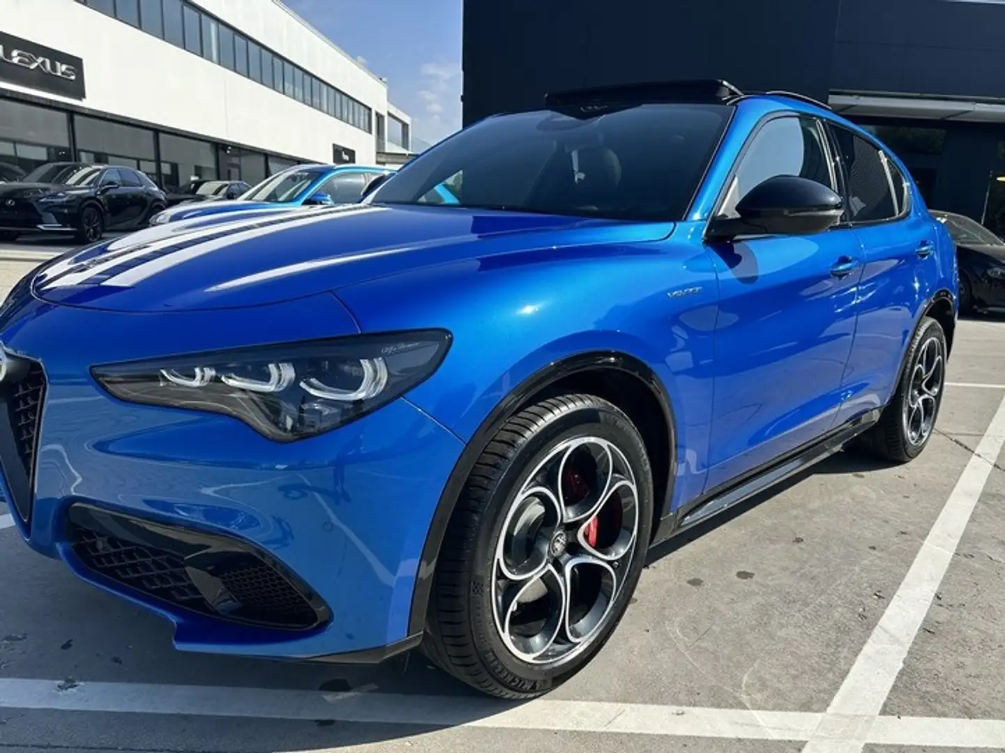 Alfa Romeo Stelvio 2.2 Turbo Veloce Modrá - 1