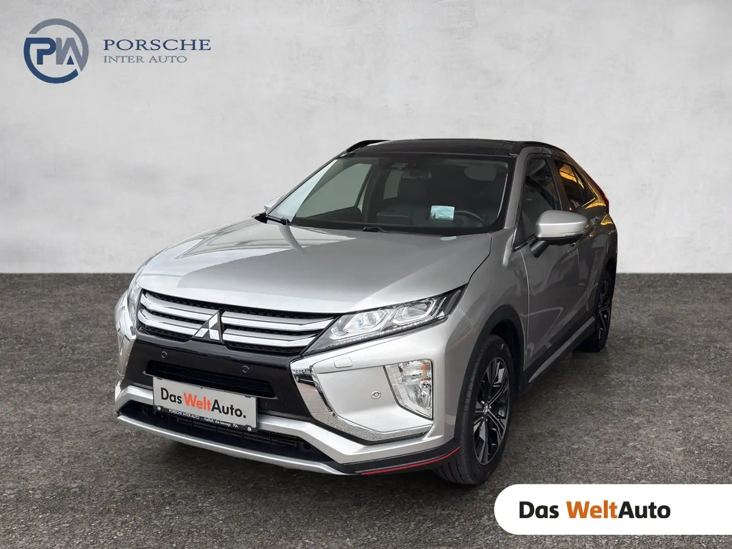 Mitsubishi Eclipse Cross 2,2 DI-D 4WD Diamond Aut. Srebrny - 1