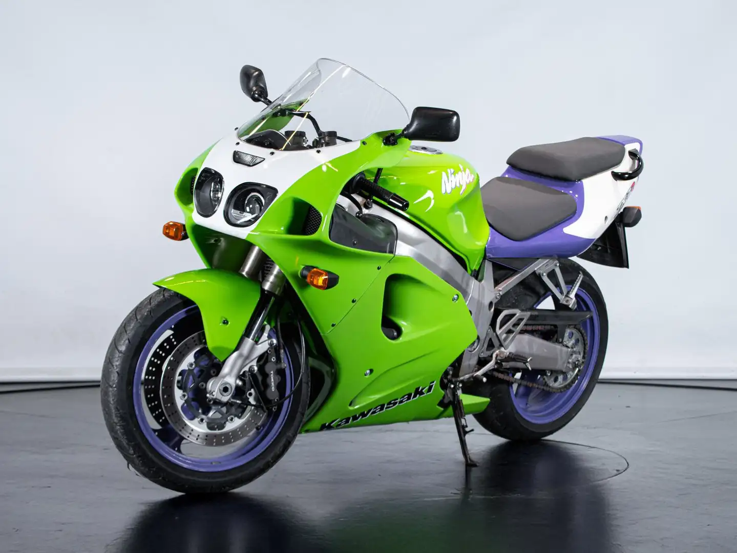Kawasaki ZX 750 7R Verde - 2