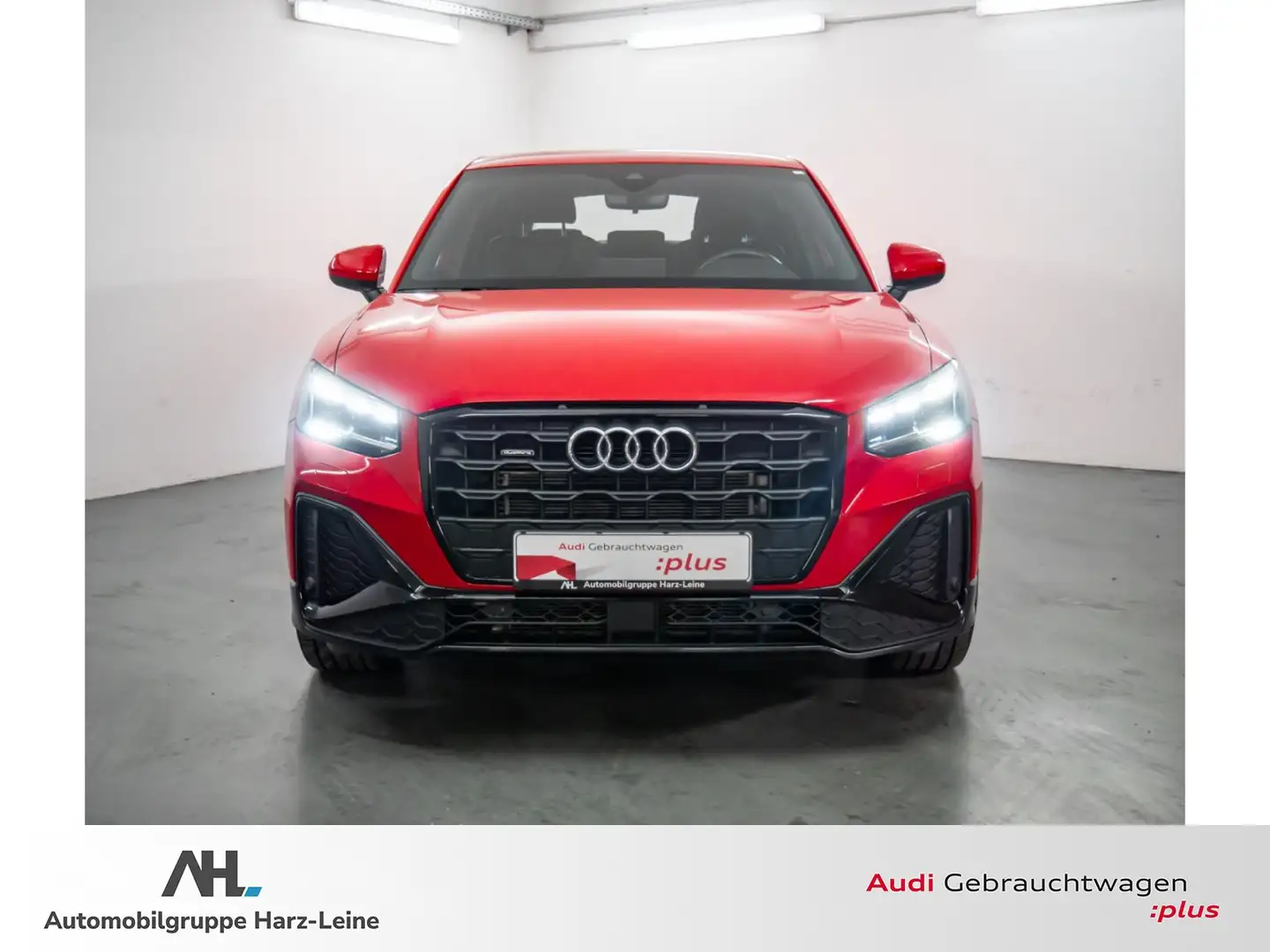 Audi Q2 S line 40 TFSI quattro Matrix LED, Navi Plus Rot - 2