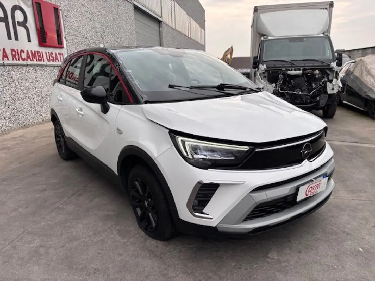 Opel Crossland X Crossland 2021 1.5 ecotec GS Line 110cv Bianco - 1
