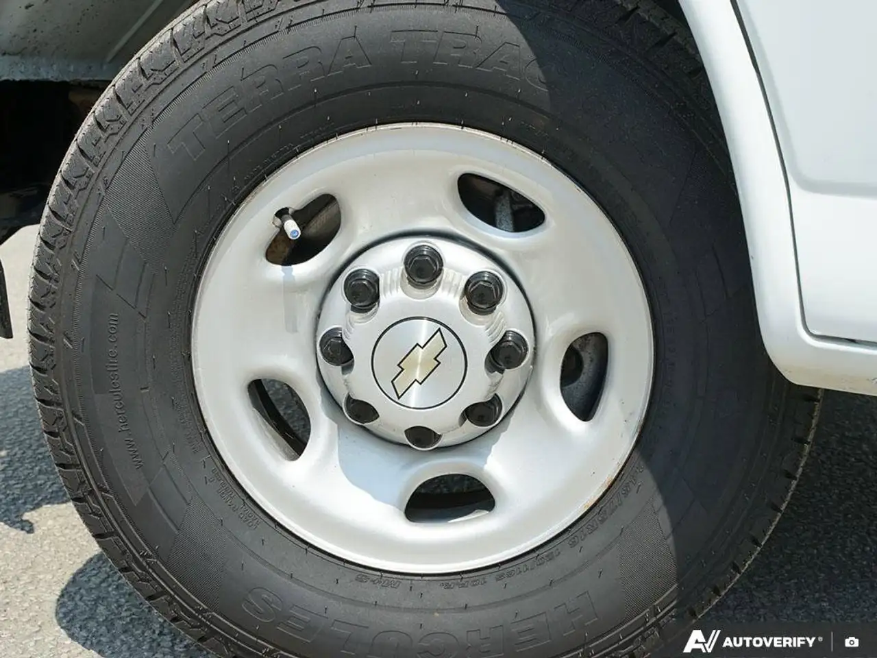 Chevrolet Express 2500 снимка Chevrolet Express 2500