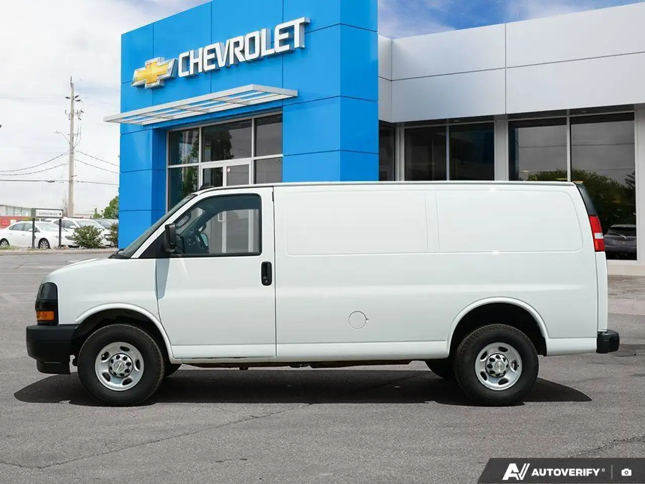 Chevrolet Express 2500 снимка Chevrolet Express 2500