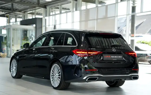 Mercedes-Benz C Class view 10