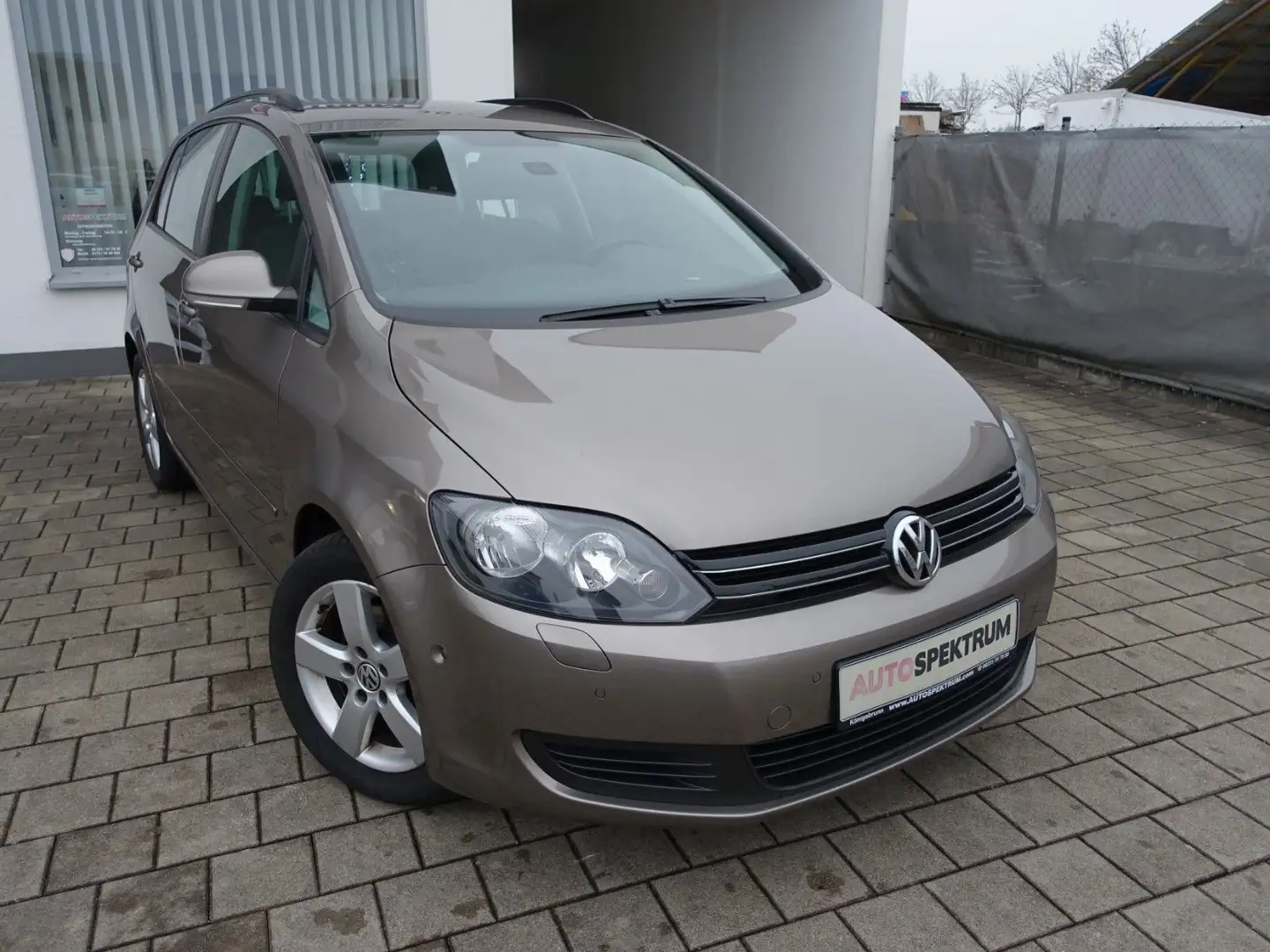 Volkswagen Golf Plus VI Comfortline 1.HAND Braun - 2