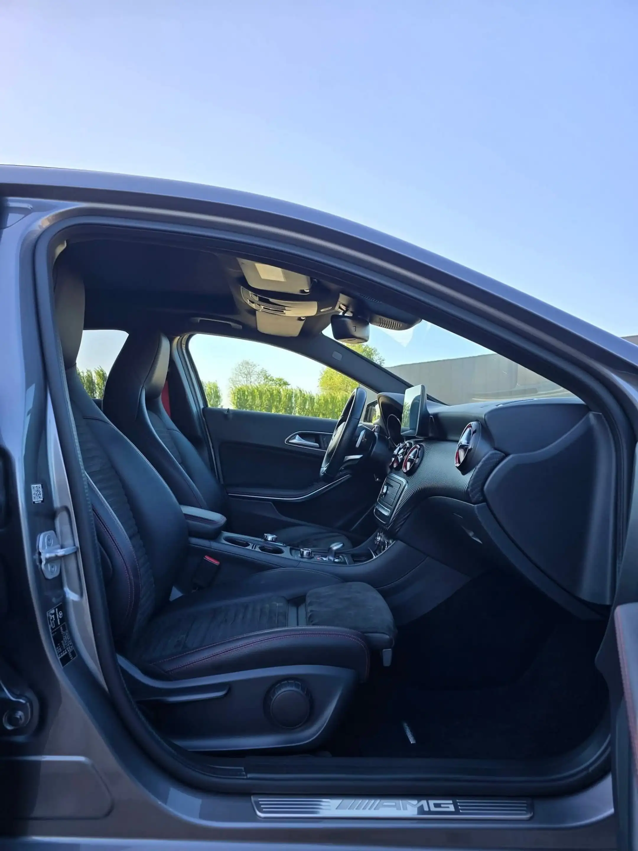 Mercedes-Benz A 45 AMG A 45 AMG 4-Matic — photo 9