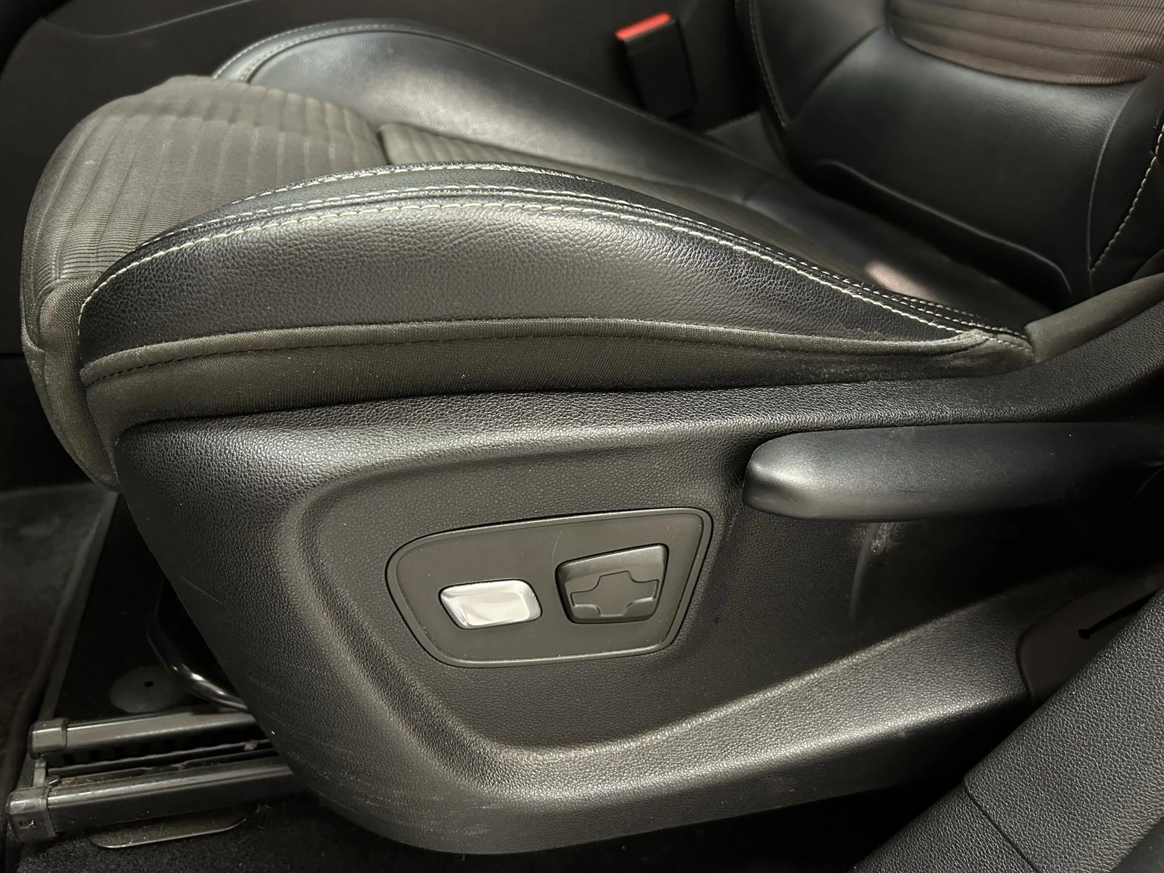 Renault Scenic 1.2 TCe Bose | Panoramadak | Parkeersensoren | BOS — photo 33