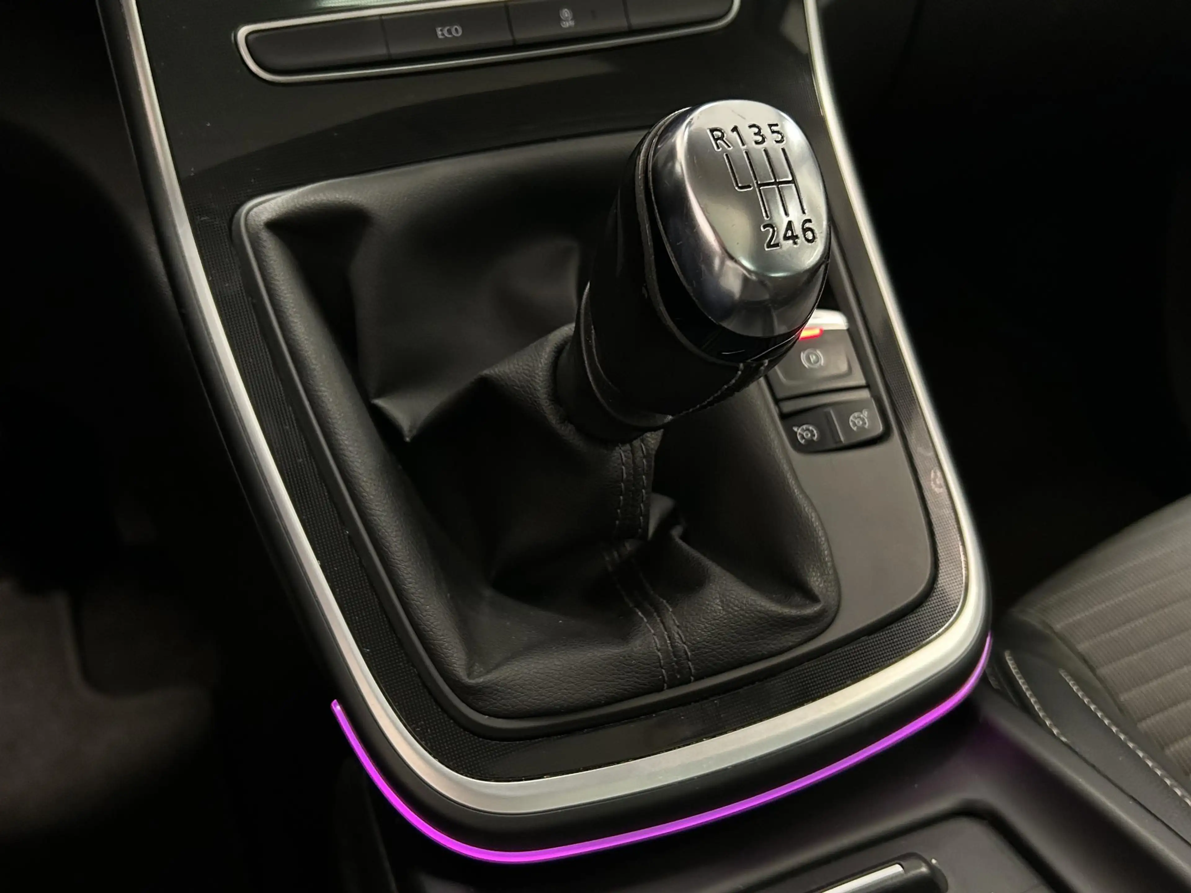 Renault Scenic 1.2 TCe Bose | Panoramadak | Parkeersensoren | BOS — photo 26