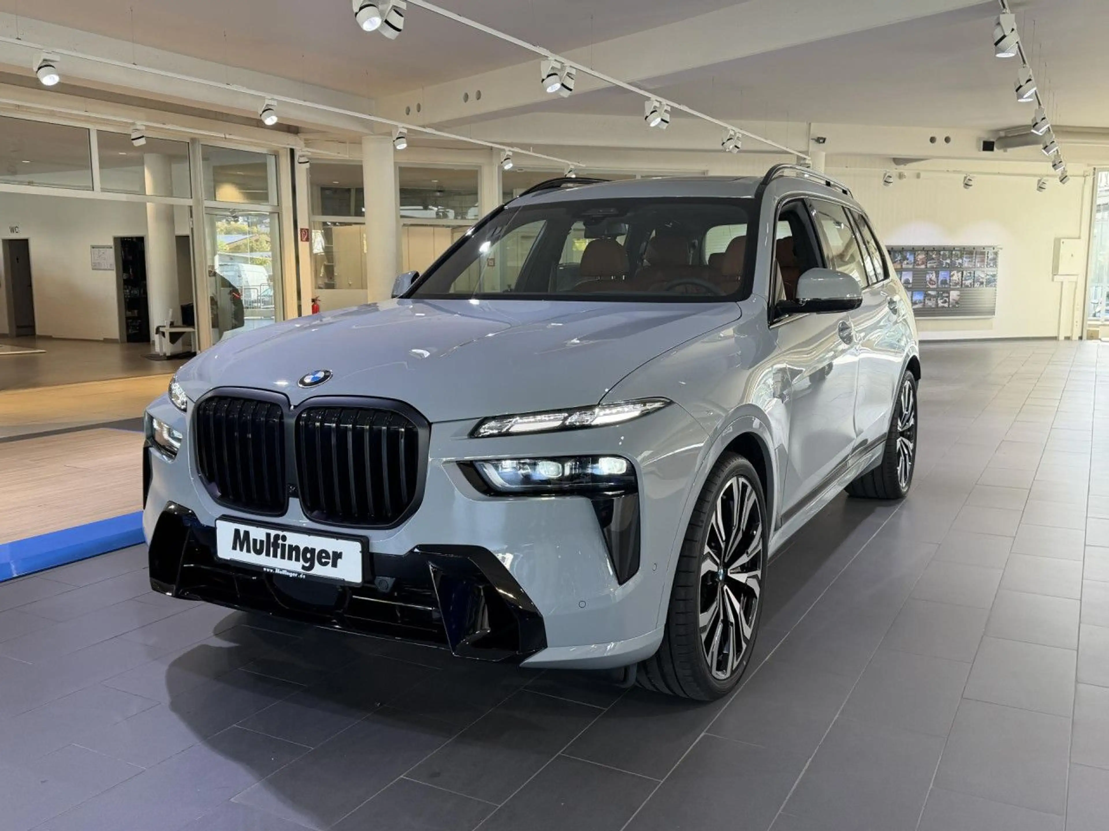 BMW X7 xDr.40d Leasingfaktor ab 0,82% M Pro DriveProf. — photo 2